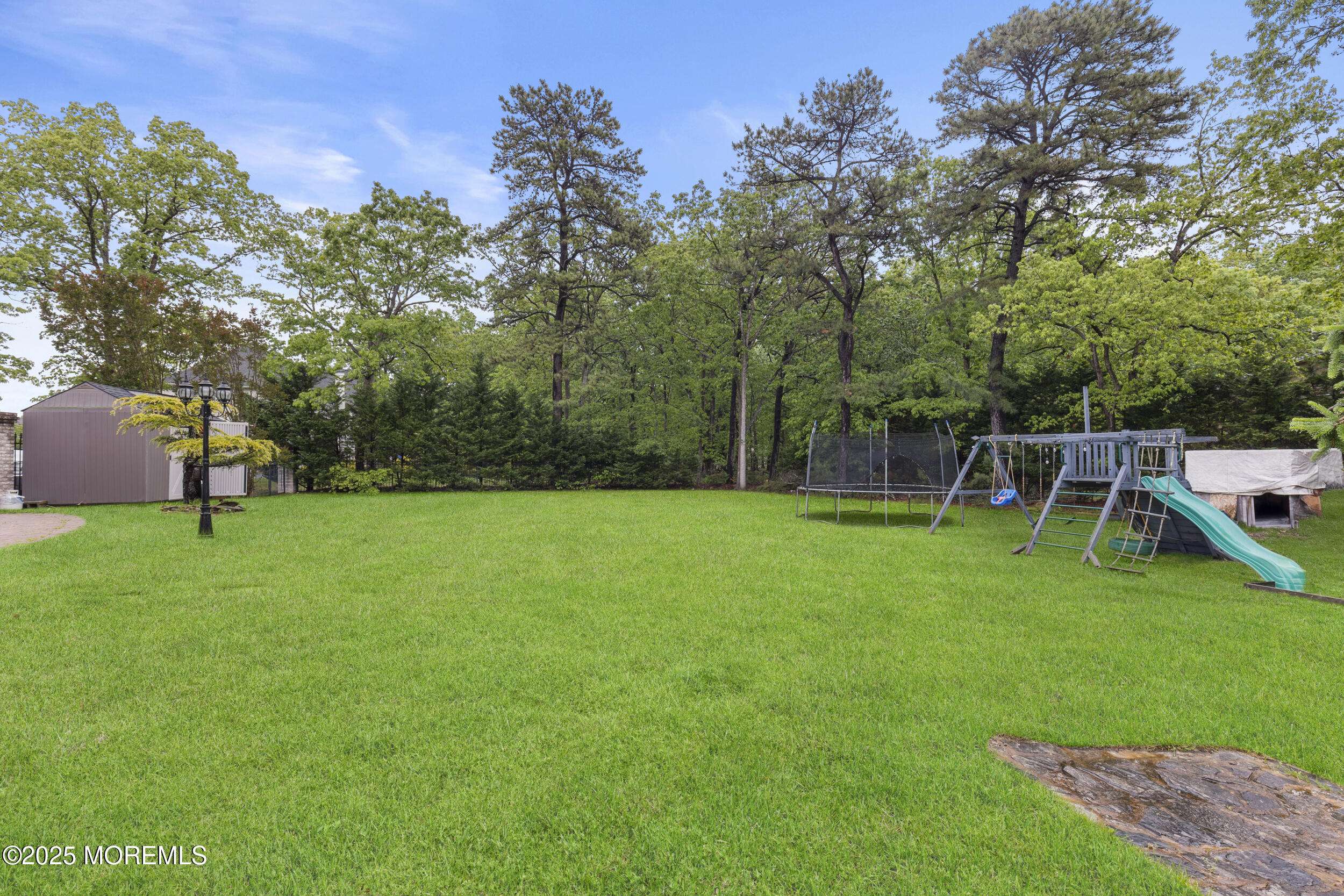 17 Meadow Run Court, Jackson, NJ, 08527 image 42