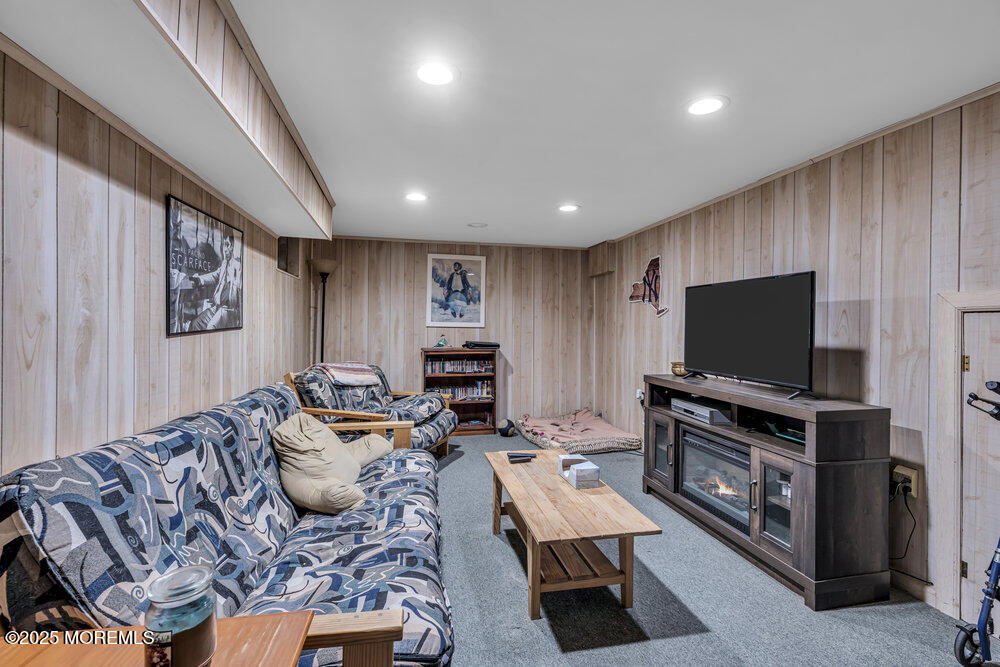 16 Silversmith Court, Howell, NJ, 07731 image 26