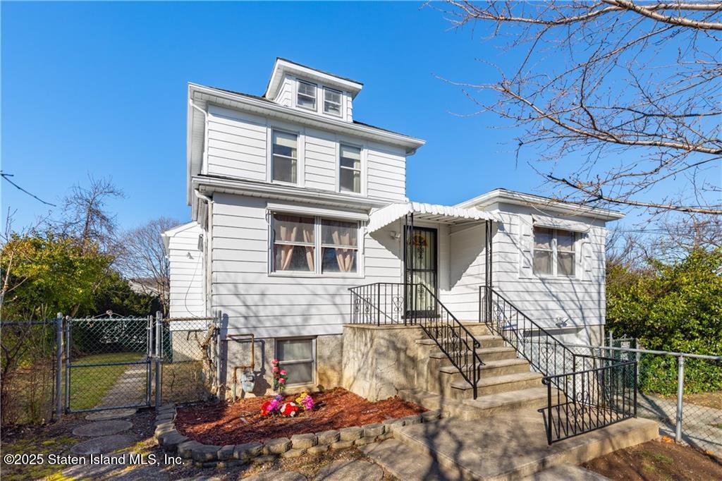 432 Neckar Avenue, Staten Island, NY, 10304
