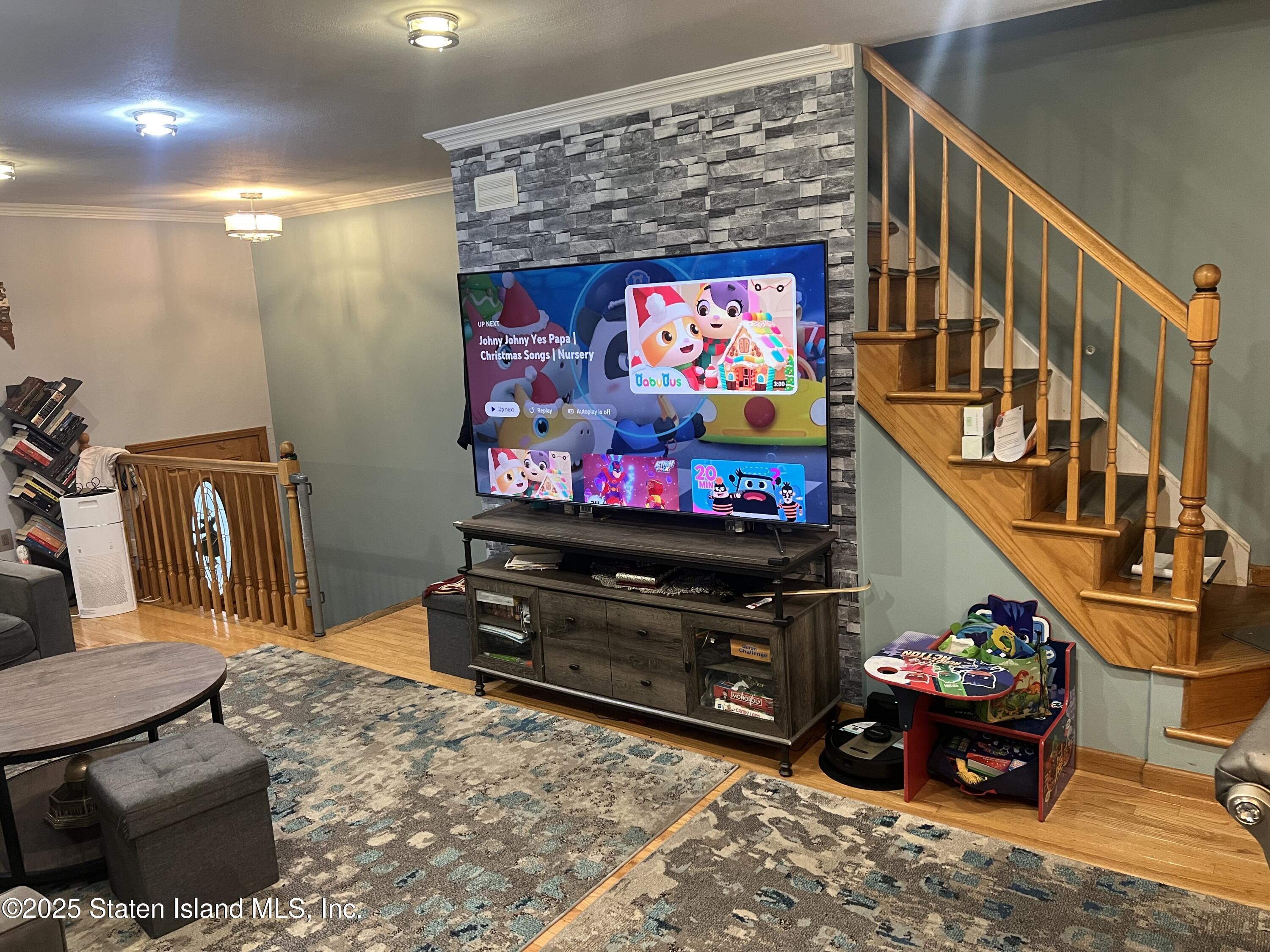 860 Tysens Lane, Staten Island, NY, 10306 image 9
