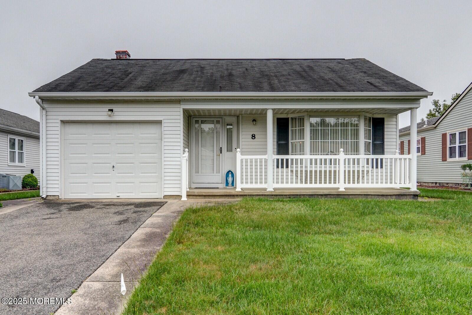 8 Stockport Drive, Toms River, NJ, 08757
