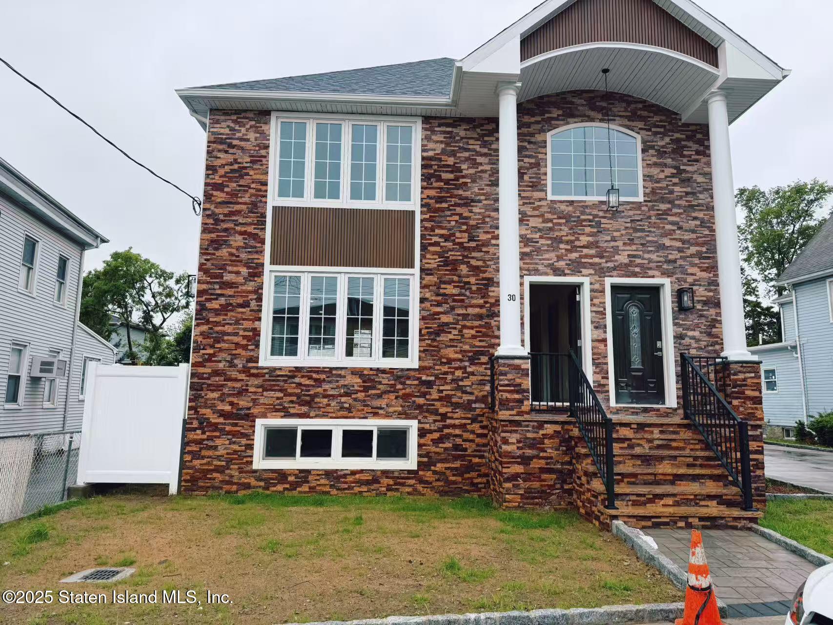 30 Church Avenue, Staten Island, NY, 10314