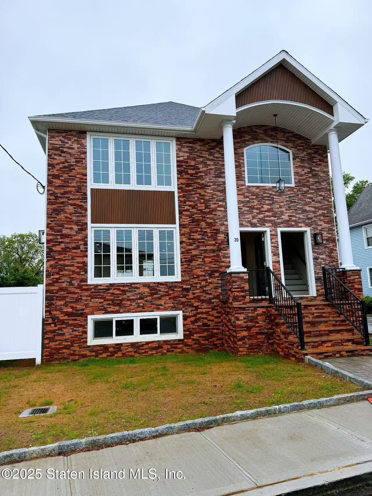 30 Church Avenue, Staten Island, NY, 10314