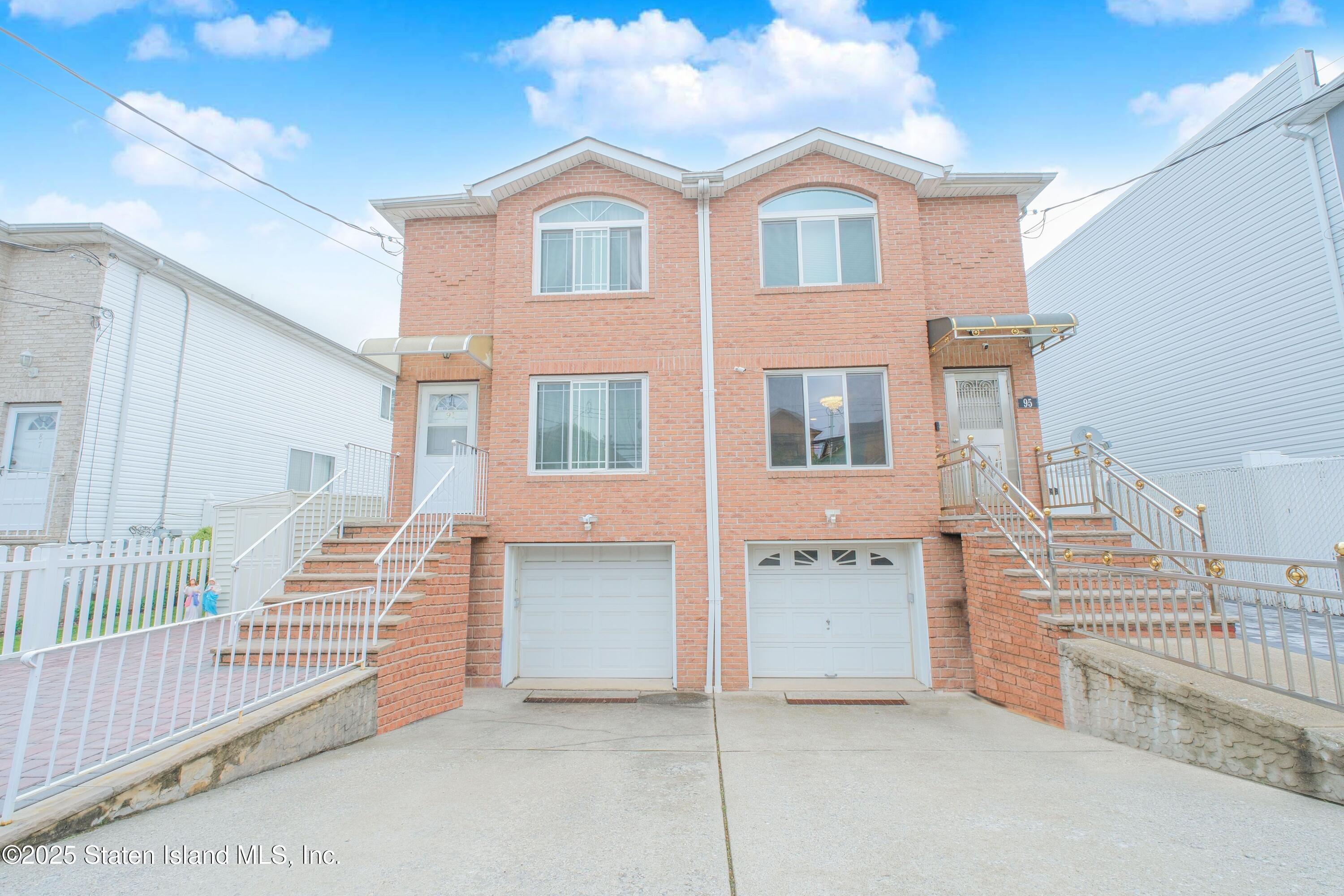 95 Burke Avenue, Staten Island, NY, 10314