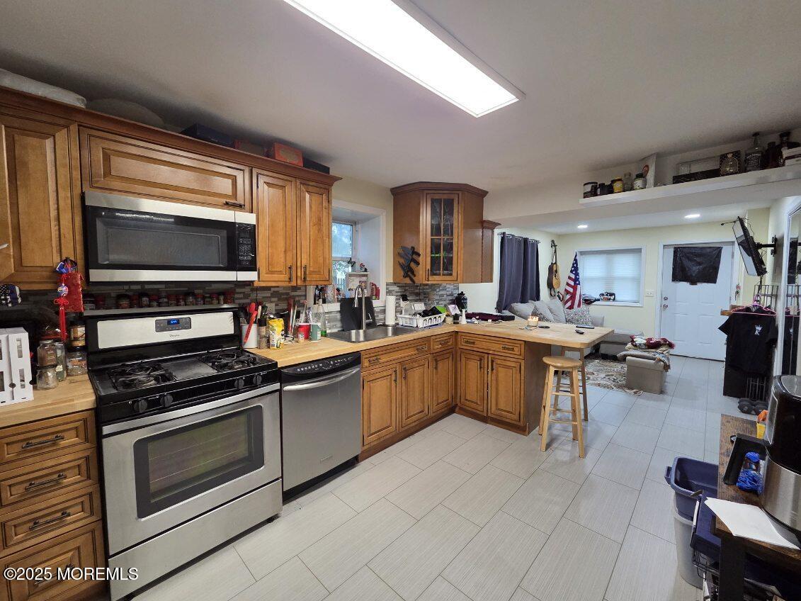 37 Beachway Avenue, Keansburg, NJ, 07734