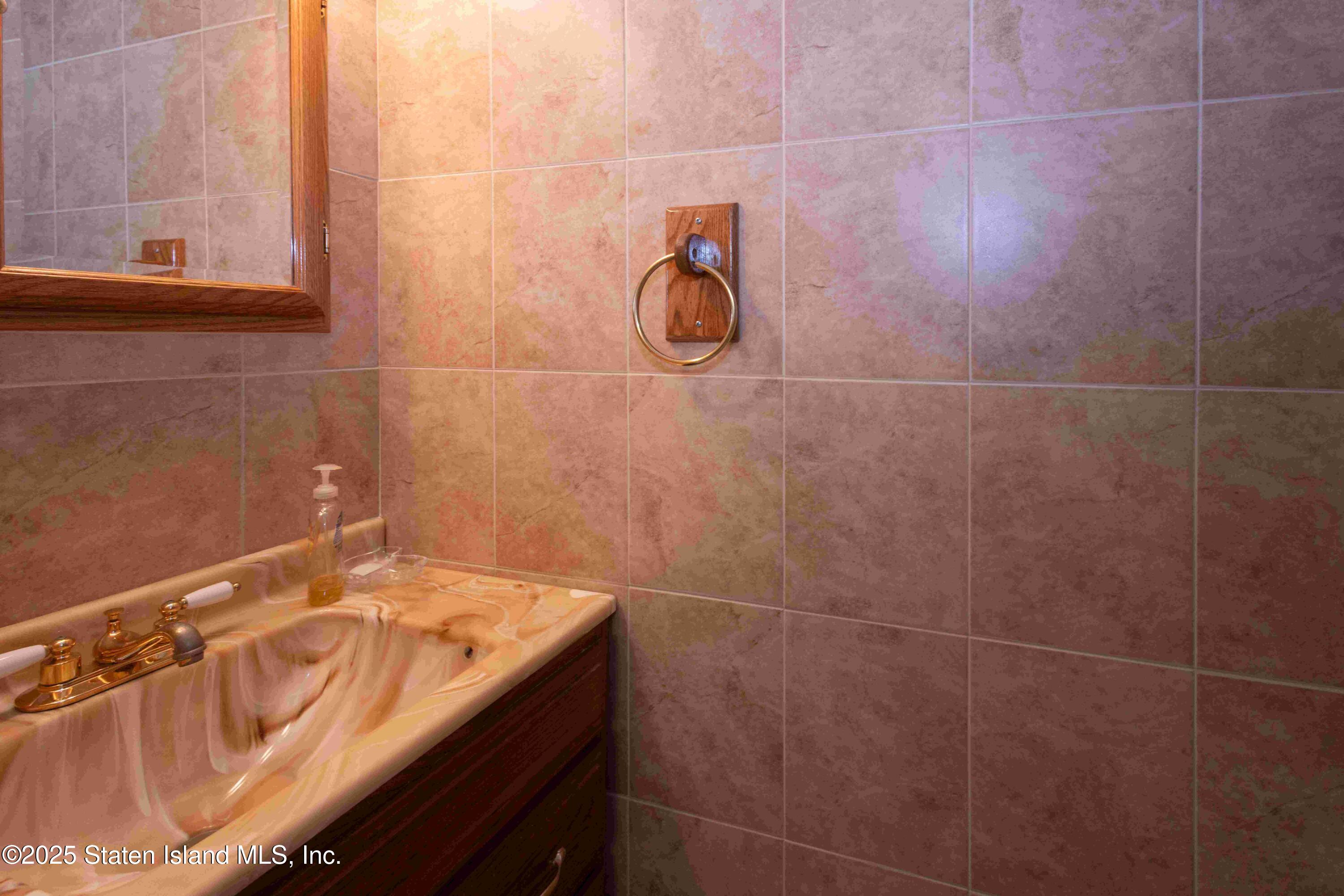 47 Morgan Lane, Staten Island, NY, 10314 image 14
