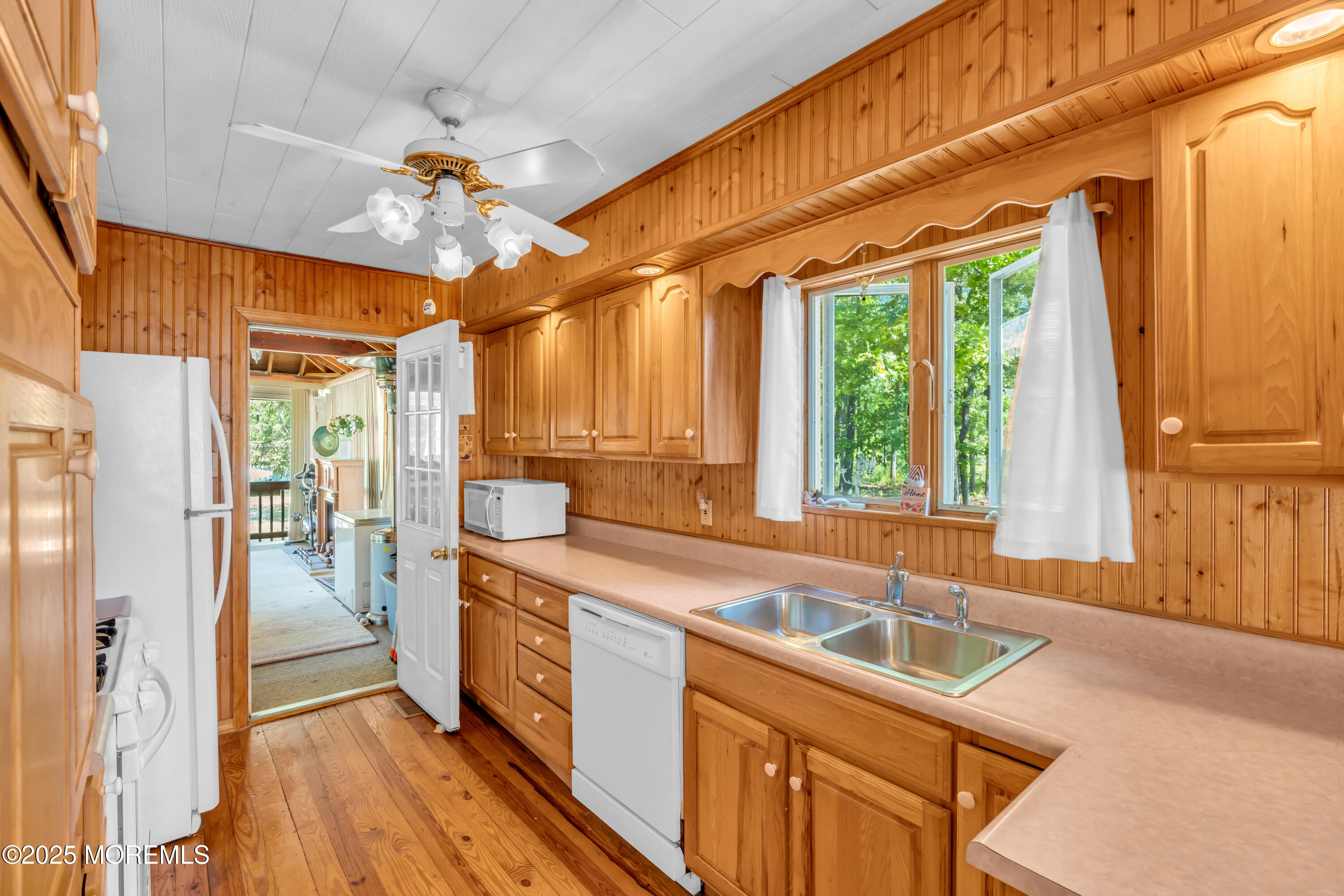 94 Cherry Street, Whiting, NJ, 08759