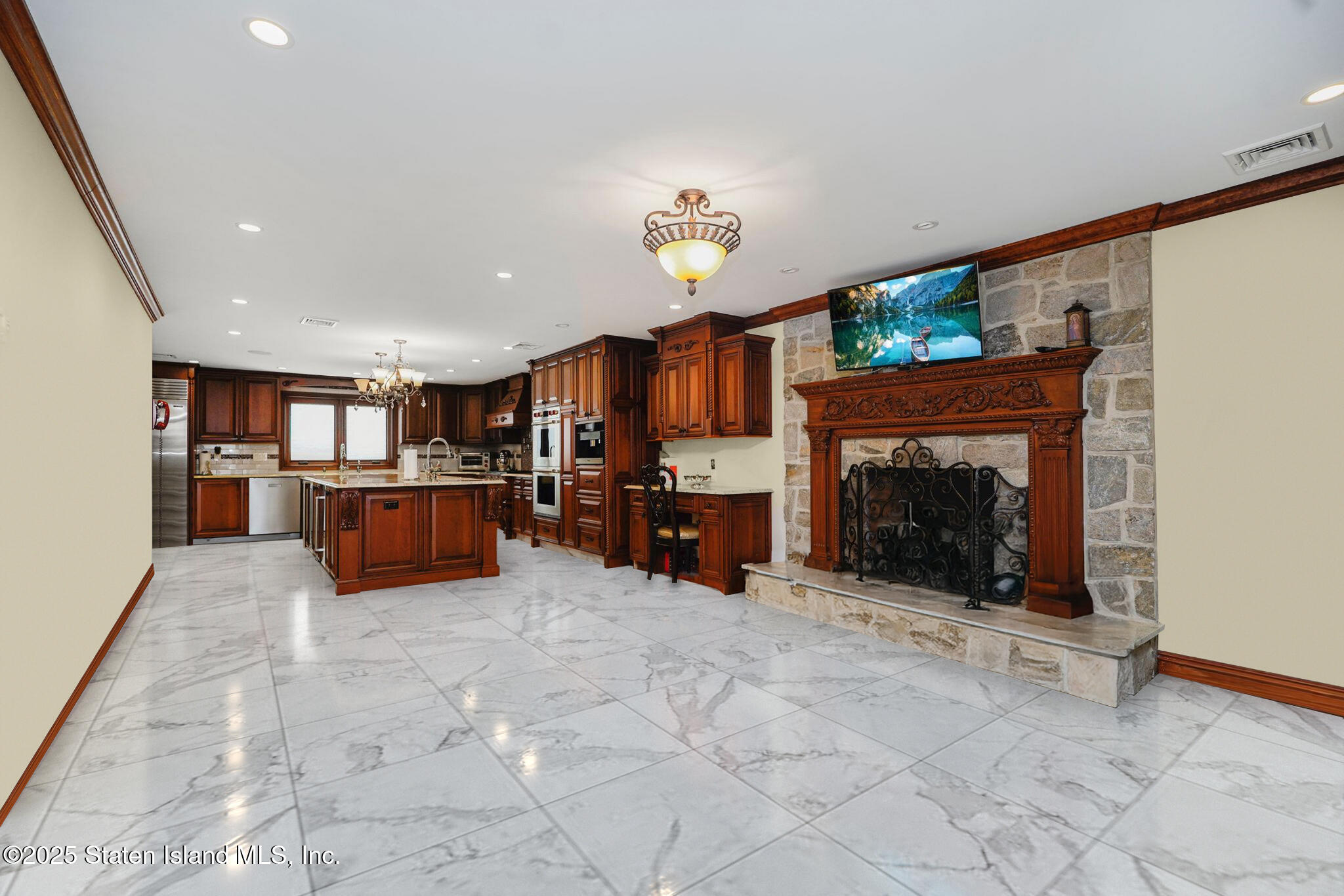 554 Valleyview Place, Staten Island, NY, 10314 image 22