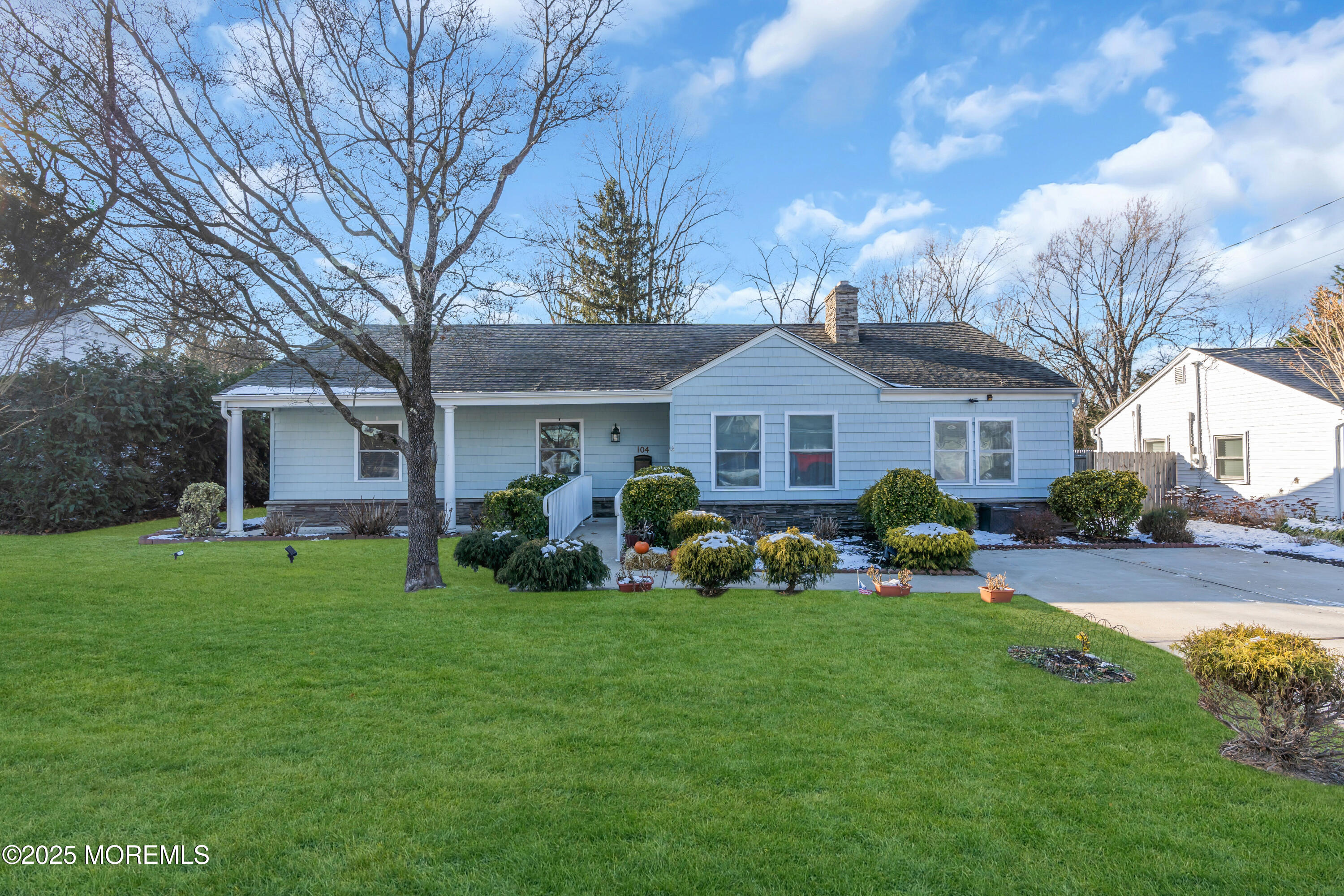 104 Garden Road, Shrewsbury Boro, NJ, 07702