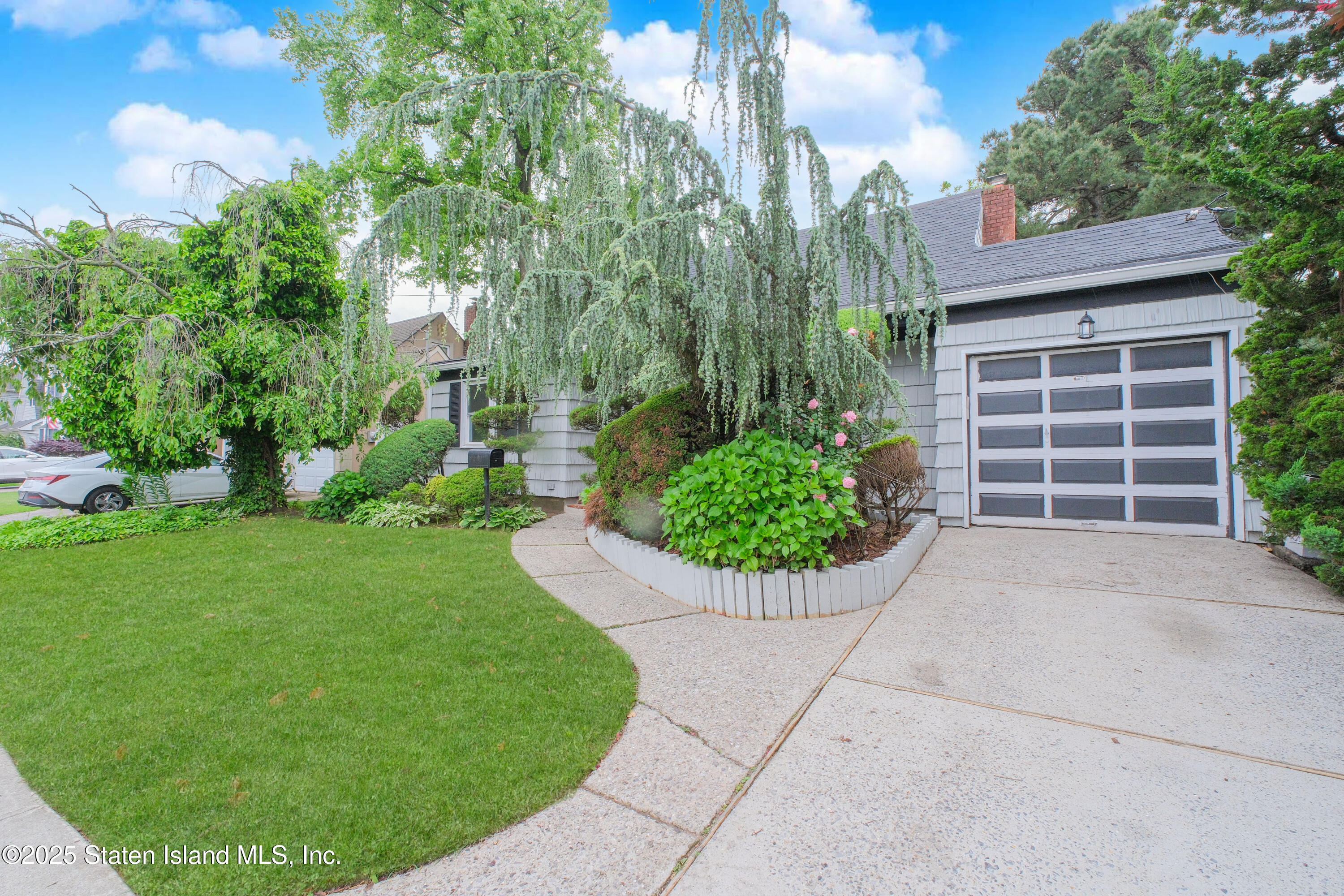 134 Kirshon Avenue, Staten Island, NY, 10314