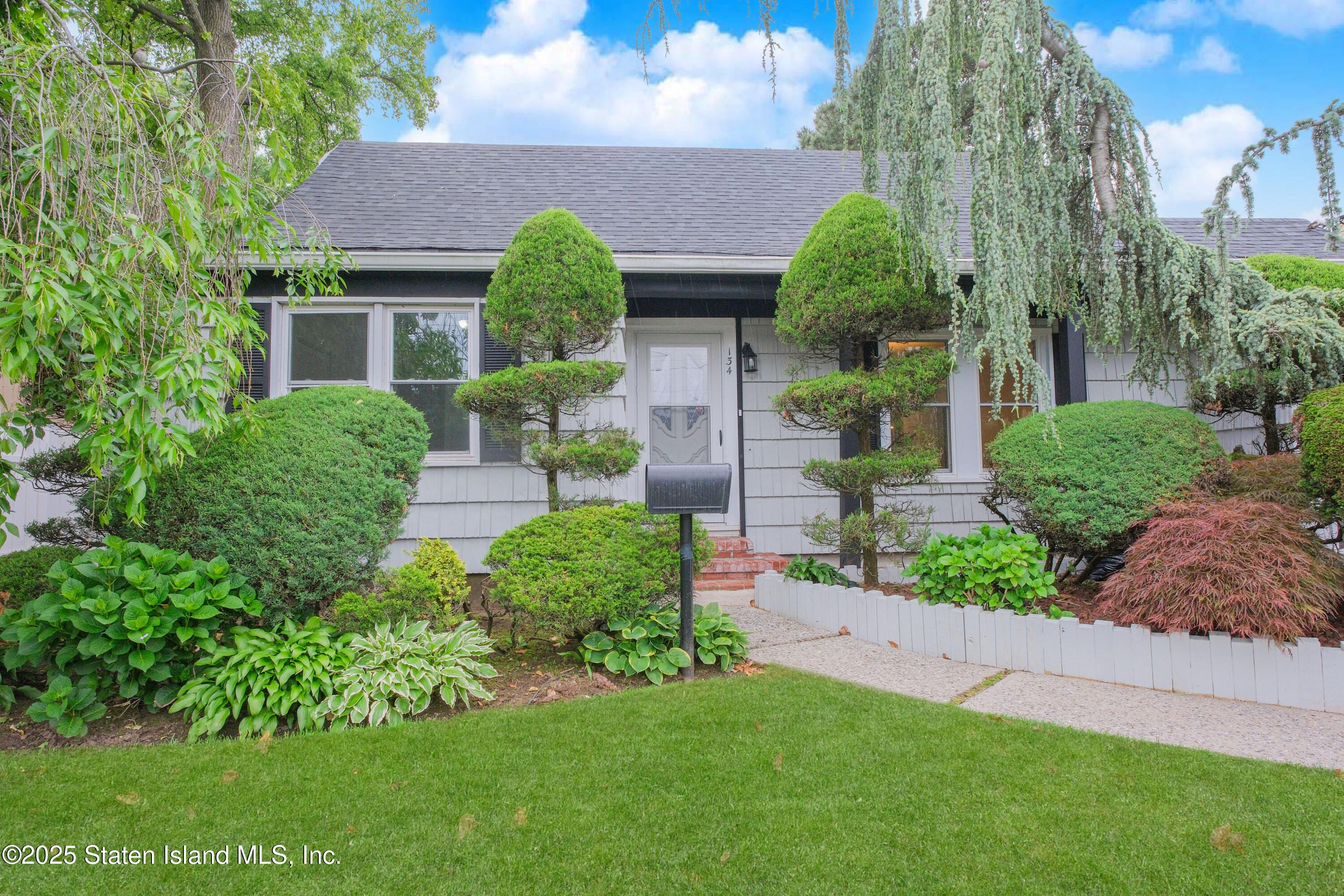 134 Kirshon Avenue, Staten Island, NY, 10314