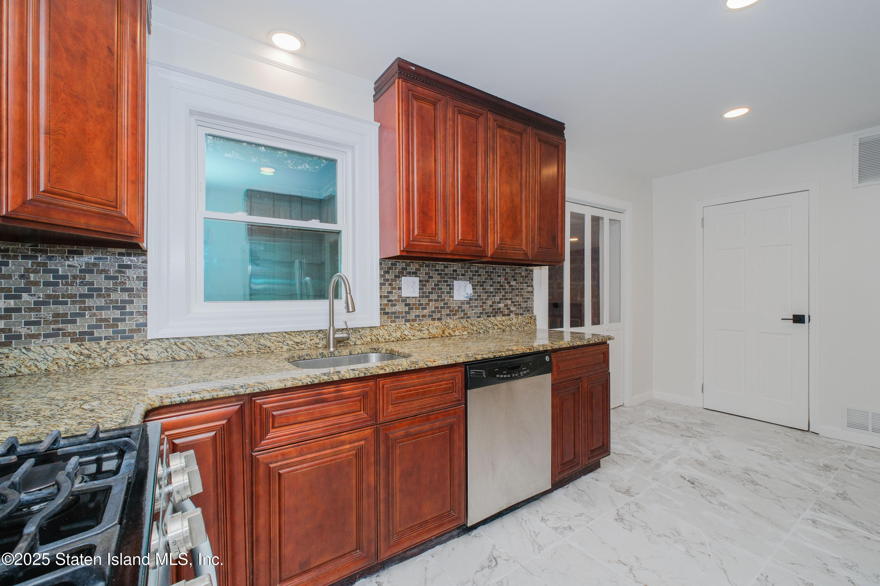 134 Kirshon Avenue, Staten Island, NY, 10314 image 10