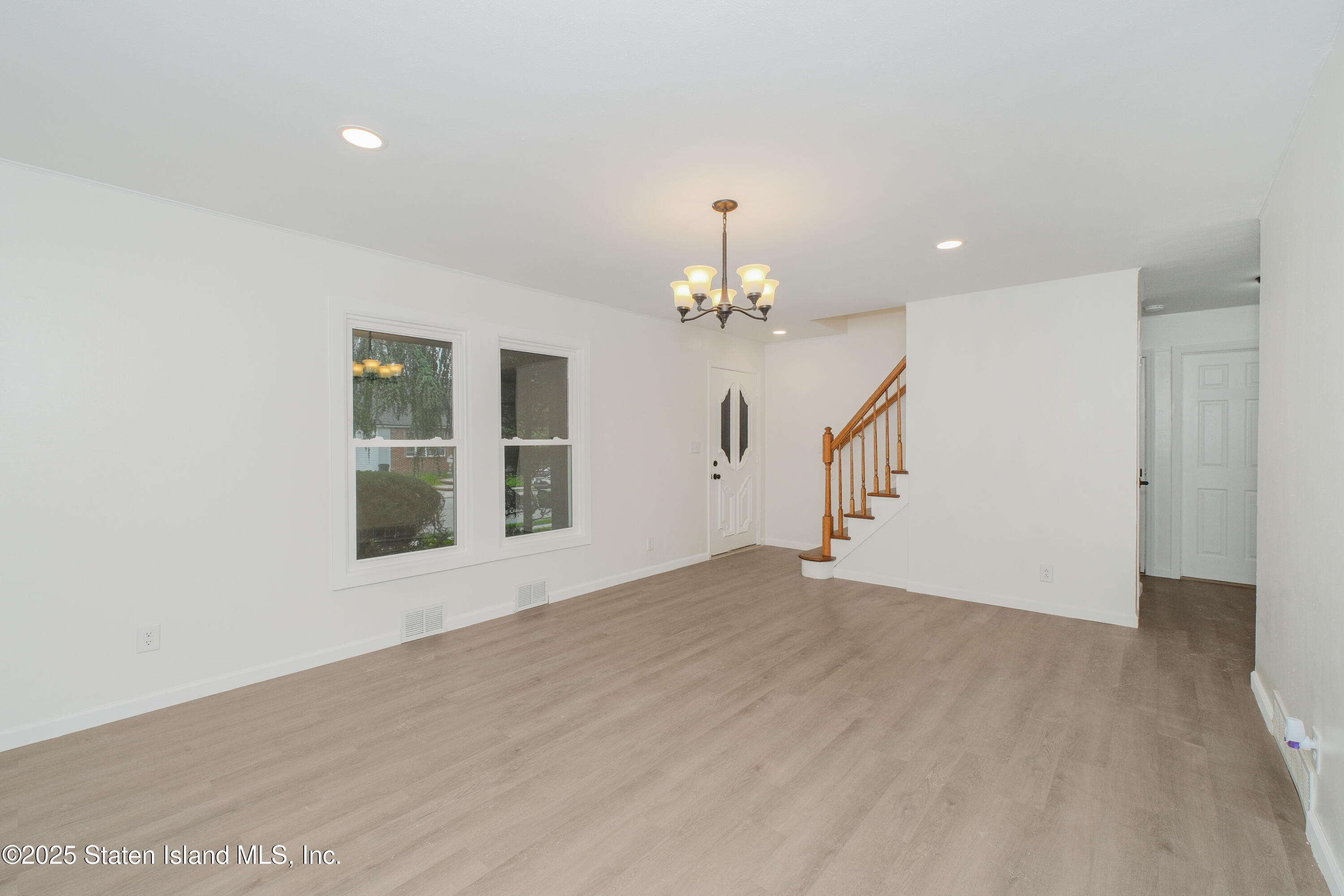134 Kirshon Avenue, Staten Island, NY, 10314