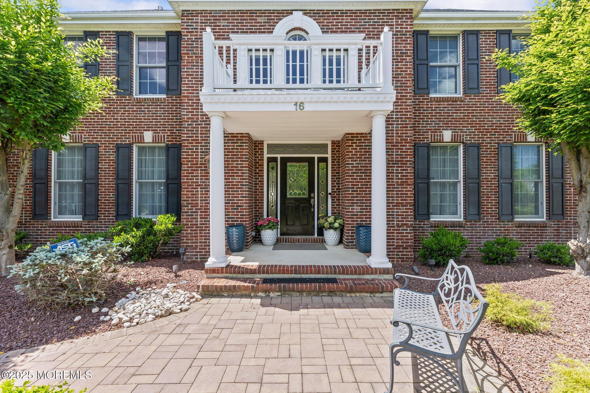 16 Huxley Court, Marlboro, NJ, 07746