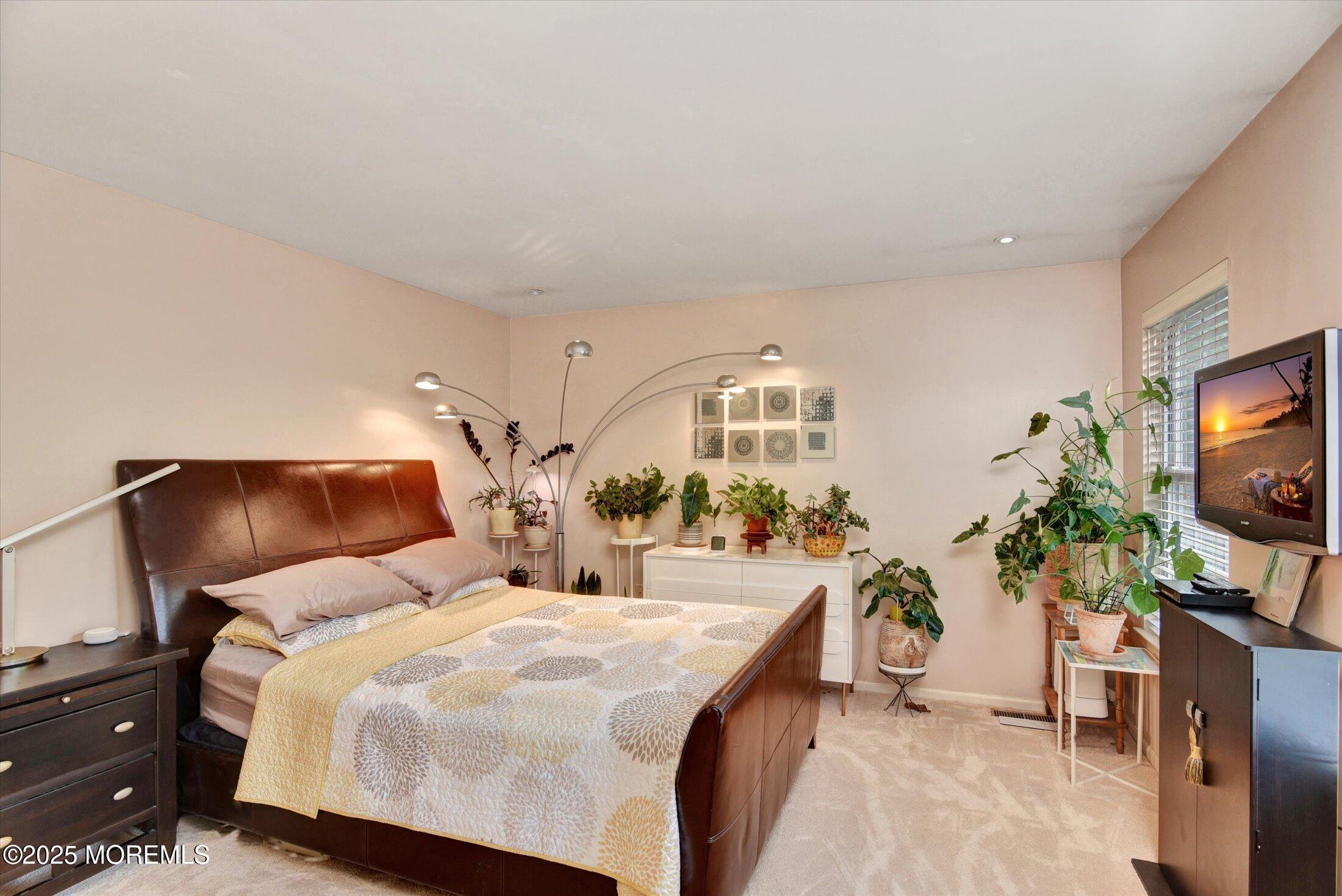 104 Brewster Circle, Old Bridge, NJ, 08857 image 23
