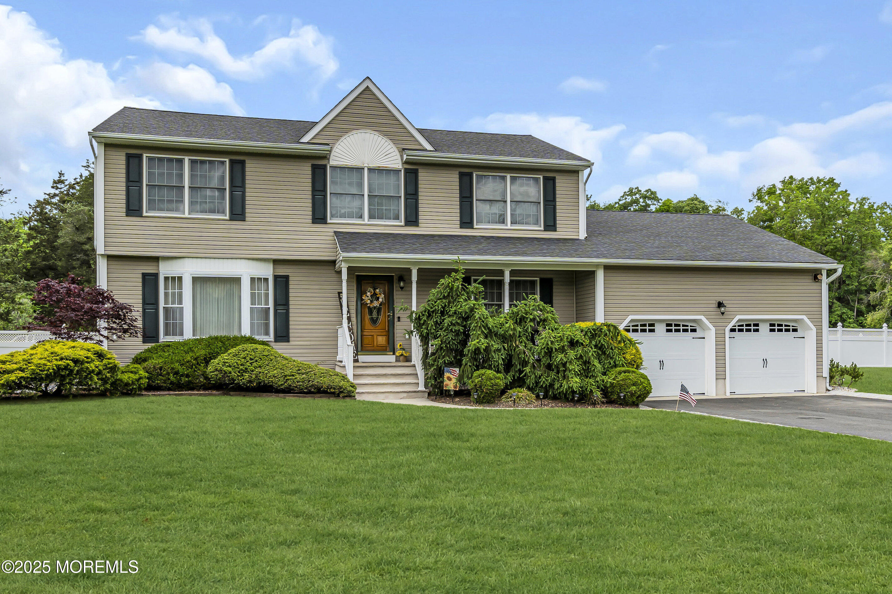 1 River Drive, Farmingdale, NJ, 07727