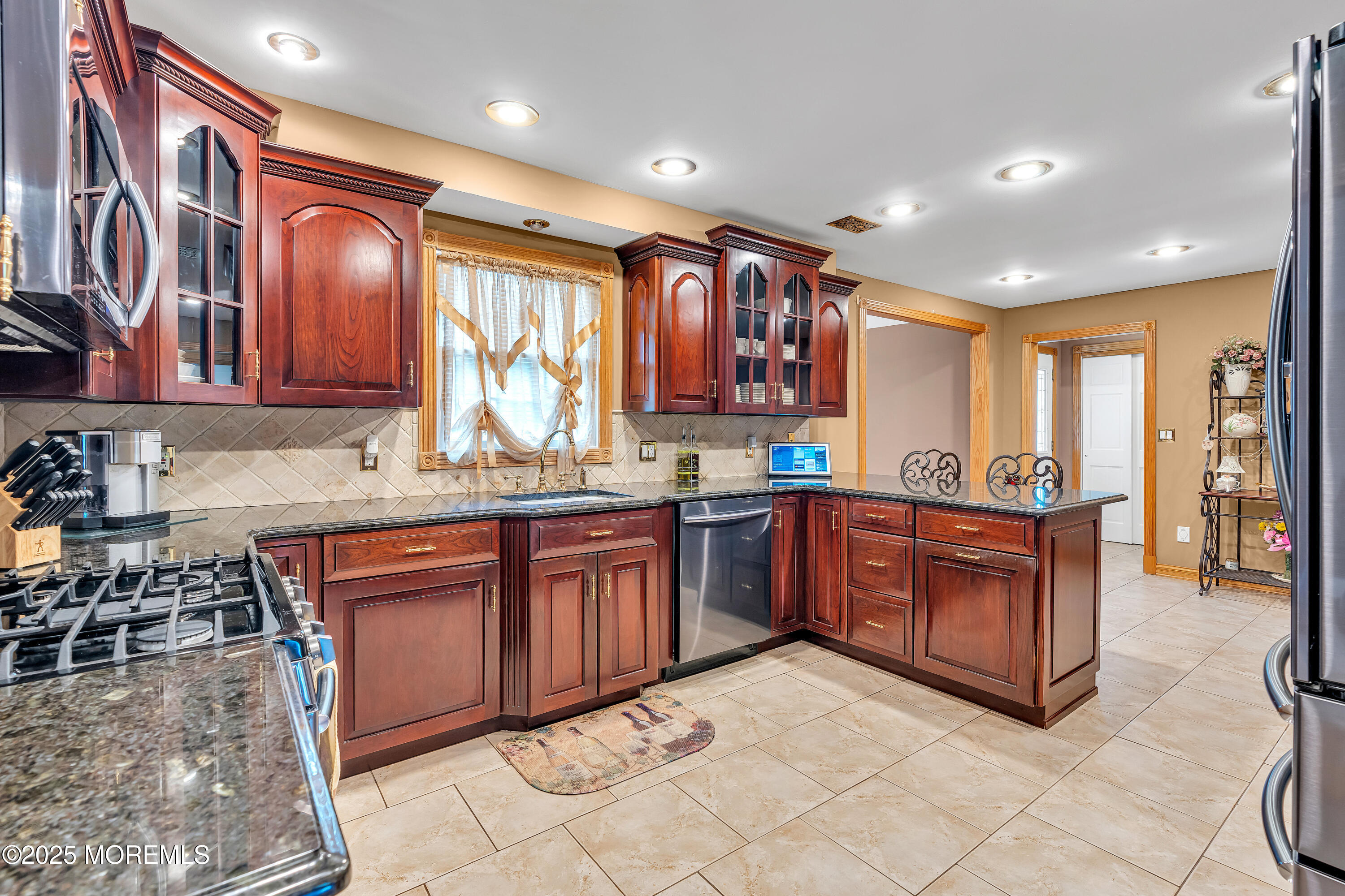 1 River Drive, Farmingdale, NJ, 07727 image 20
