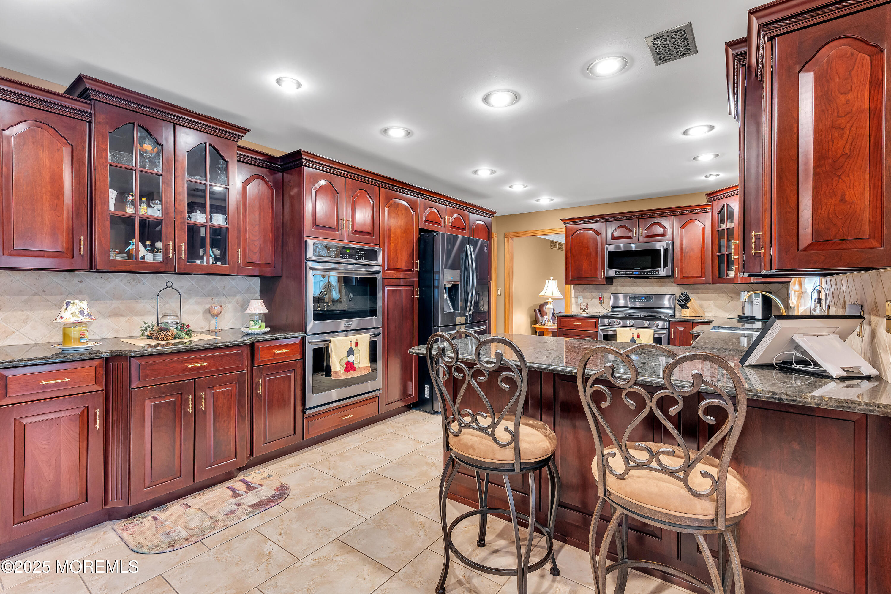 1 River Drive, Farmingdale, NJ, 07727 image 24