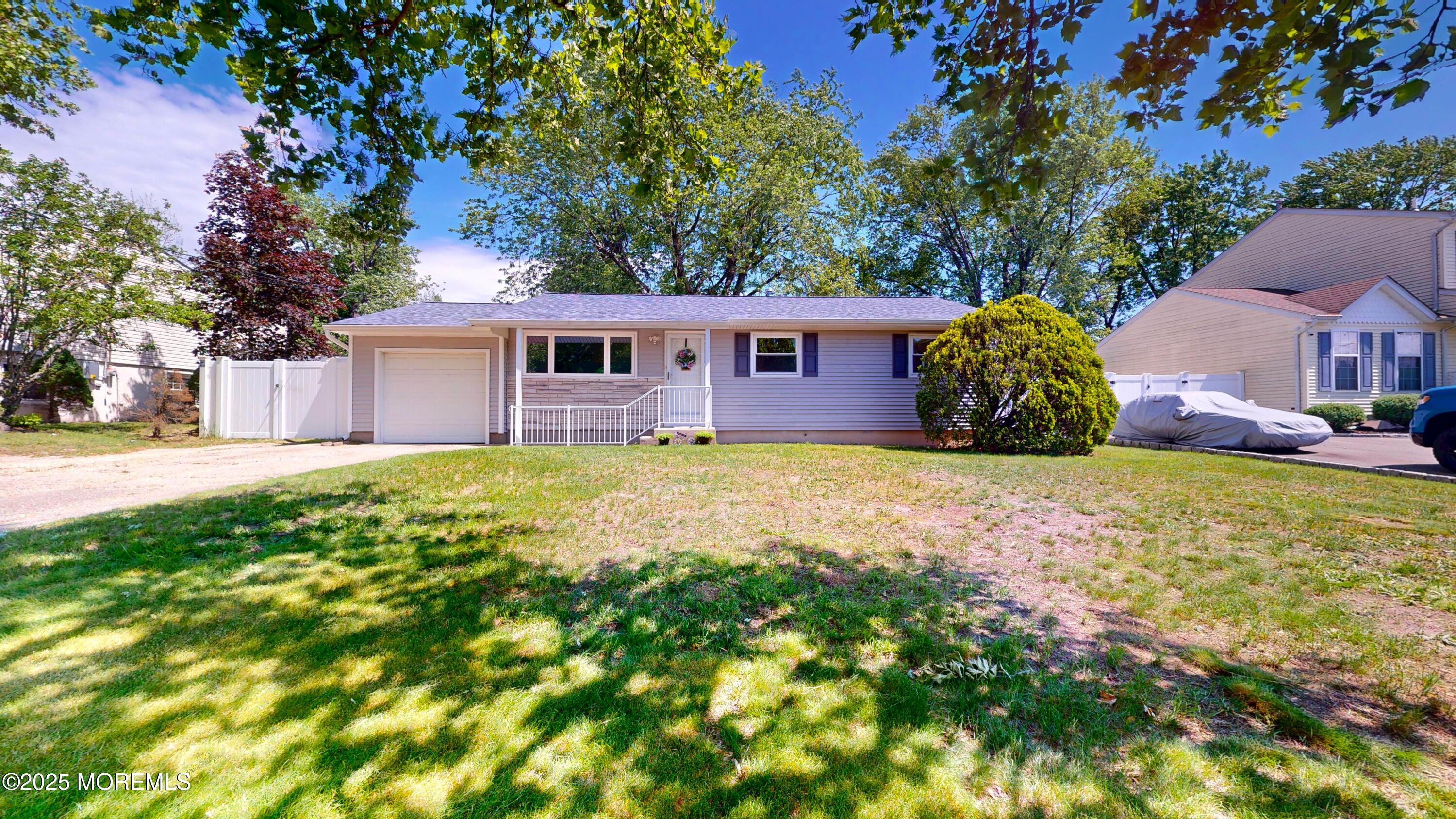 18 Forest Valley Drive, Toms River, NJ, 08755