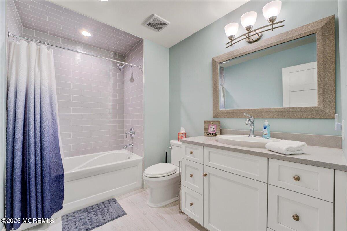 18 Vaughn Drive, Middletown, NJ, 07748 image 13