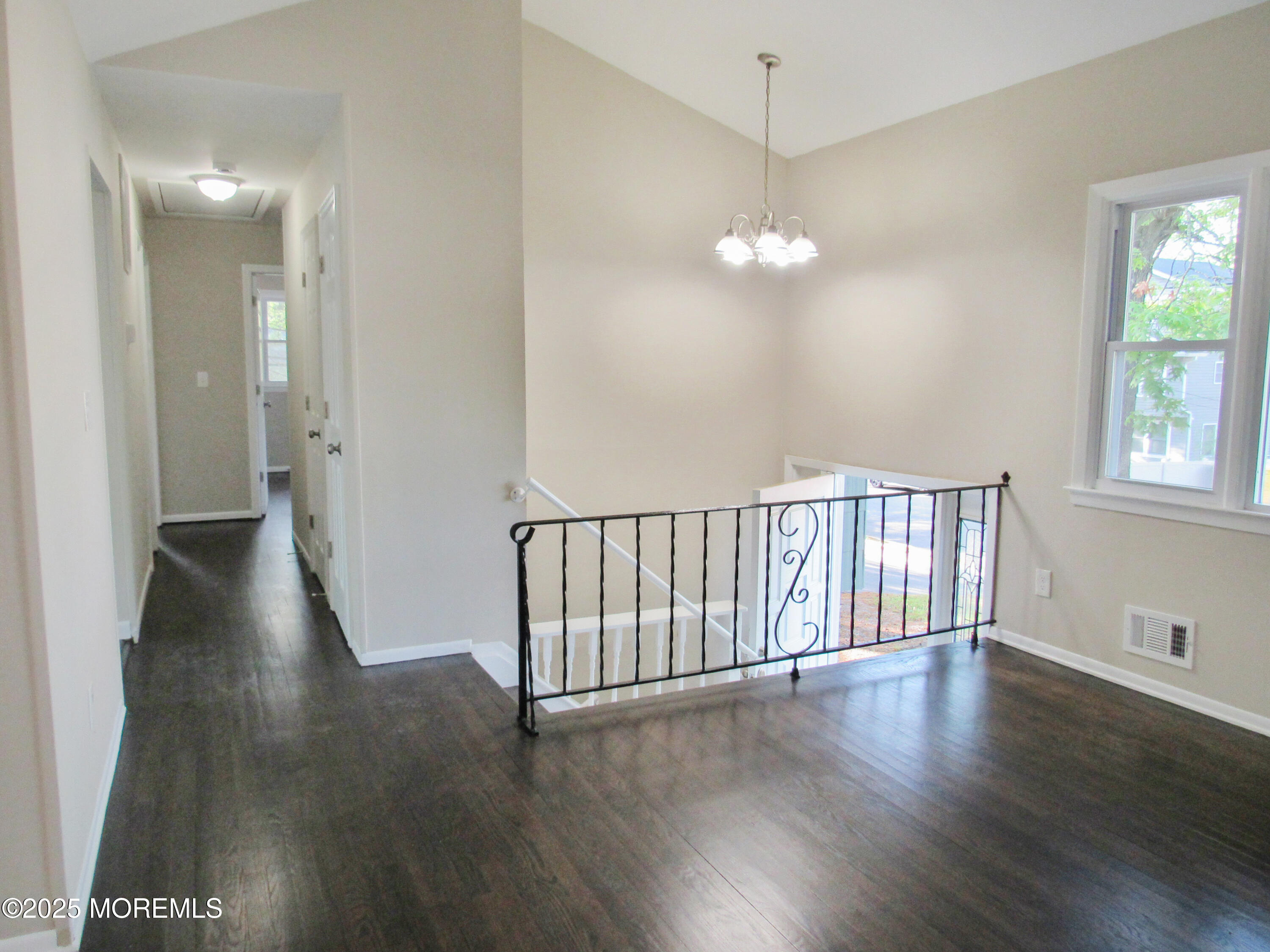 33 Iroquois Place, Lakewood, NJ, 08701