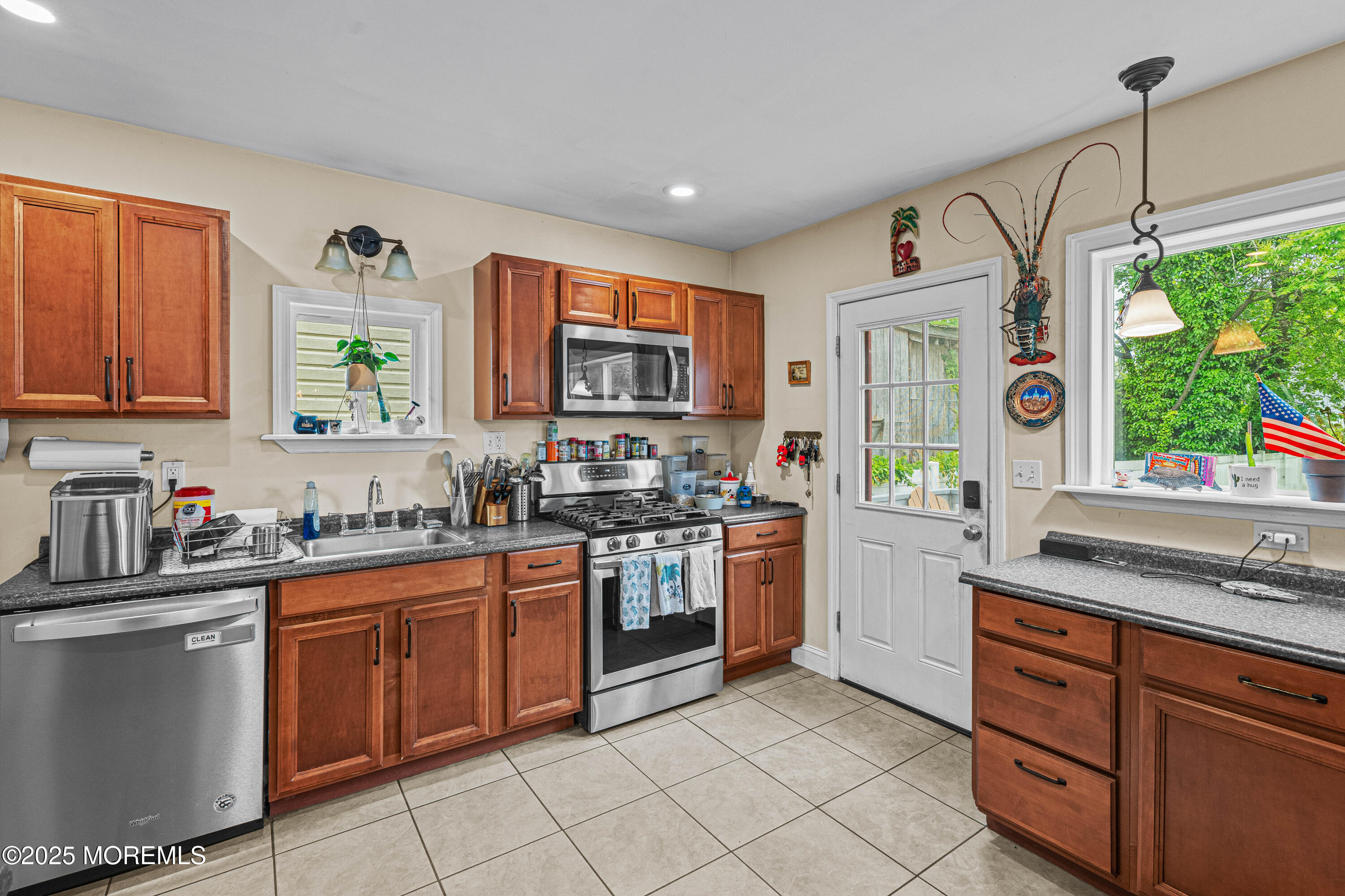14 Elizabeth Street, Keyport, NJ, 07735 image 12
