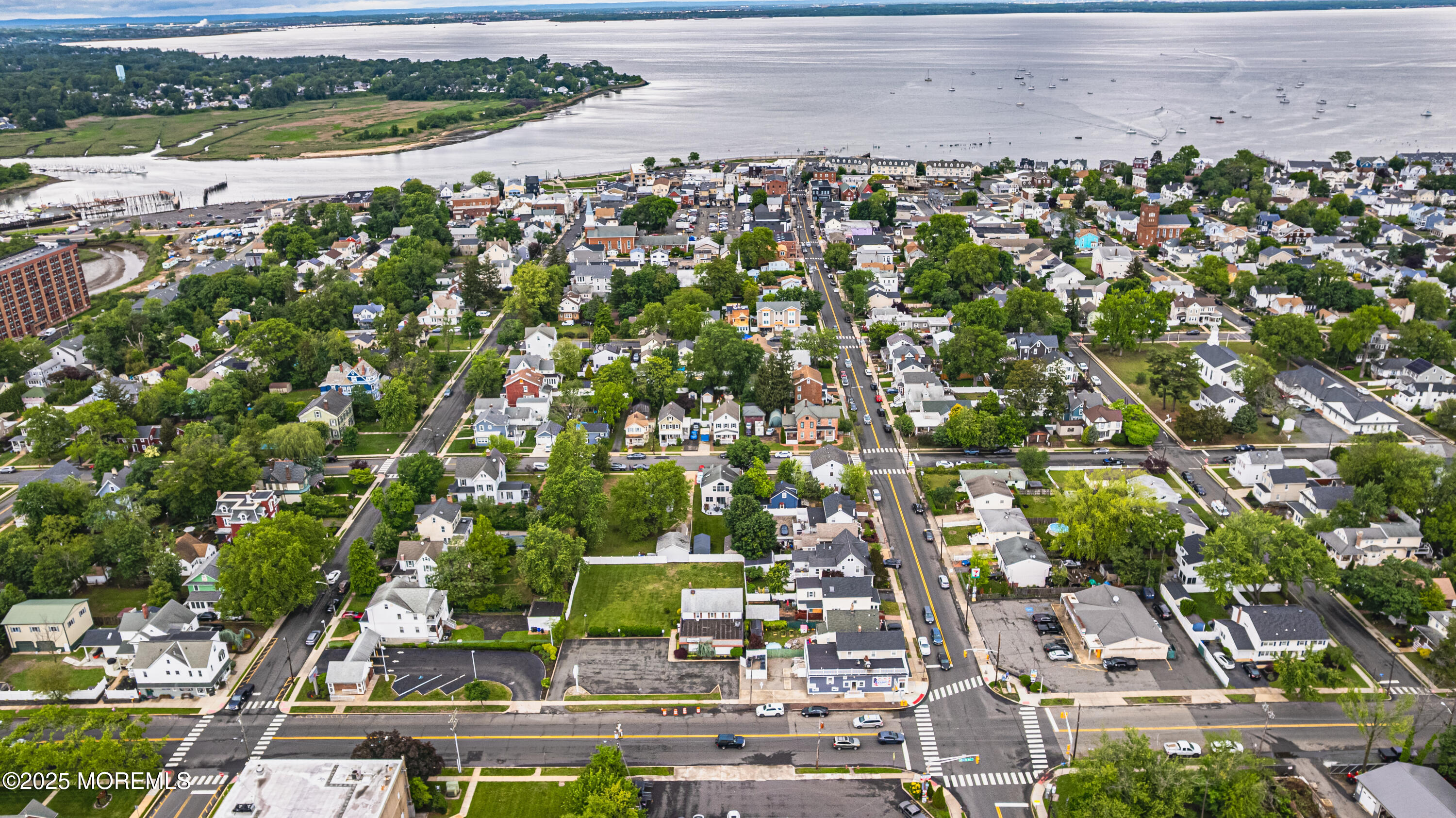 14 Elizabeth Street, Keyport, NJ, 07735 image 36