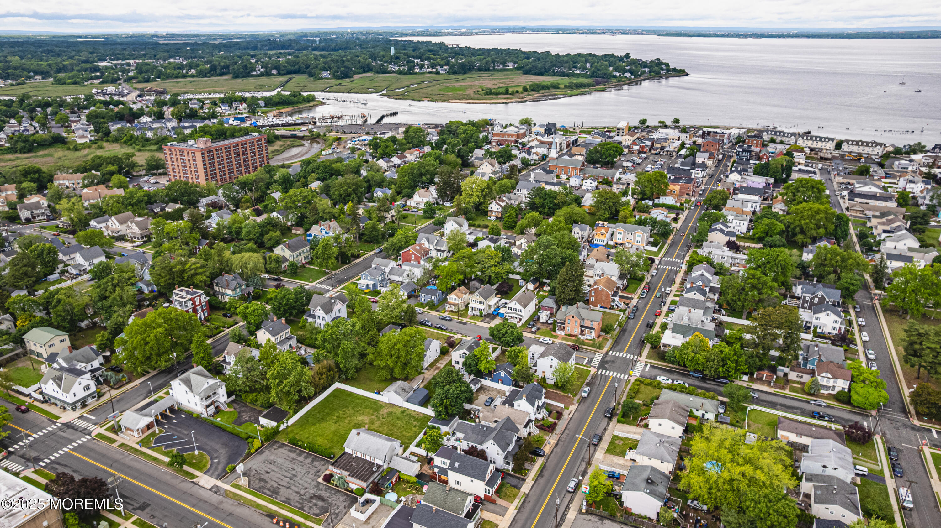14 Elizabeth Street, Keyport, NJ, 07735 image 37