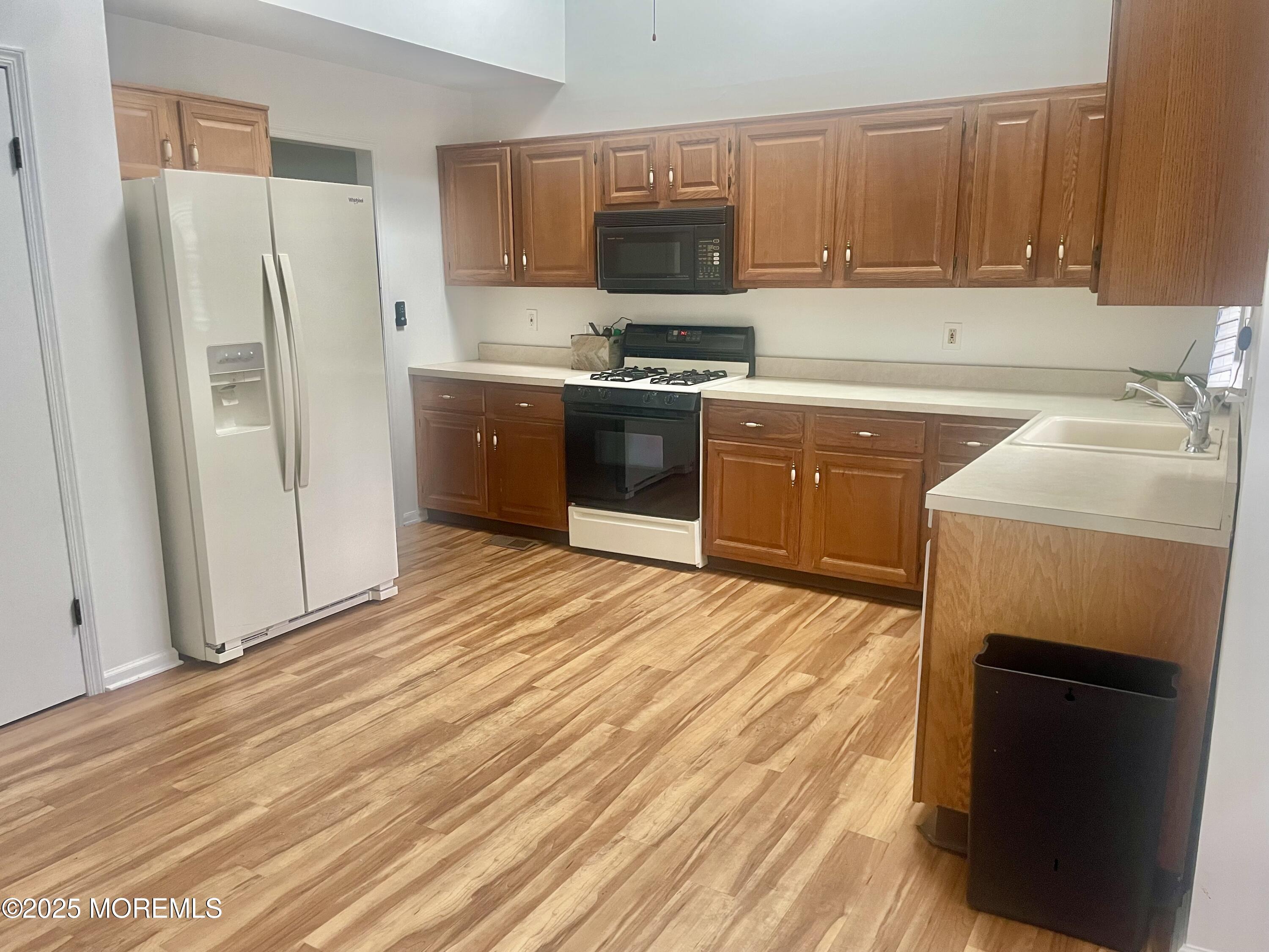 57 Pape Drive, Atlantic Highlands, NJ, 07716