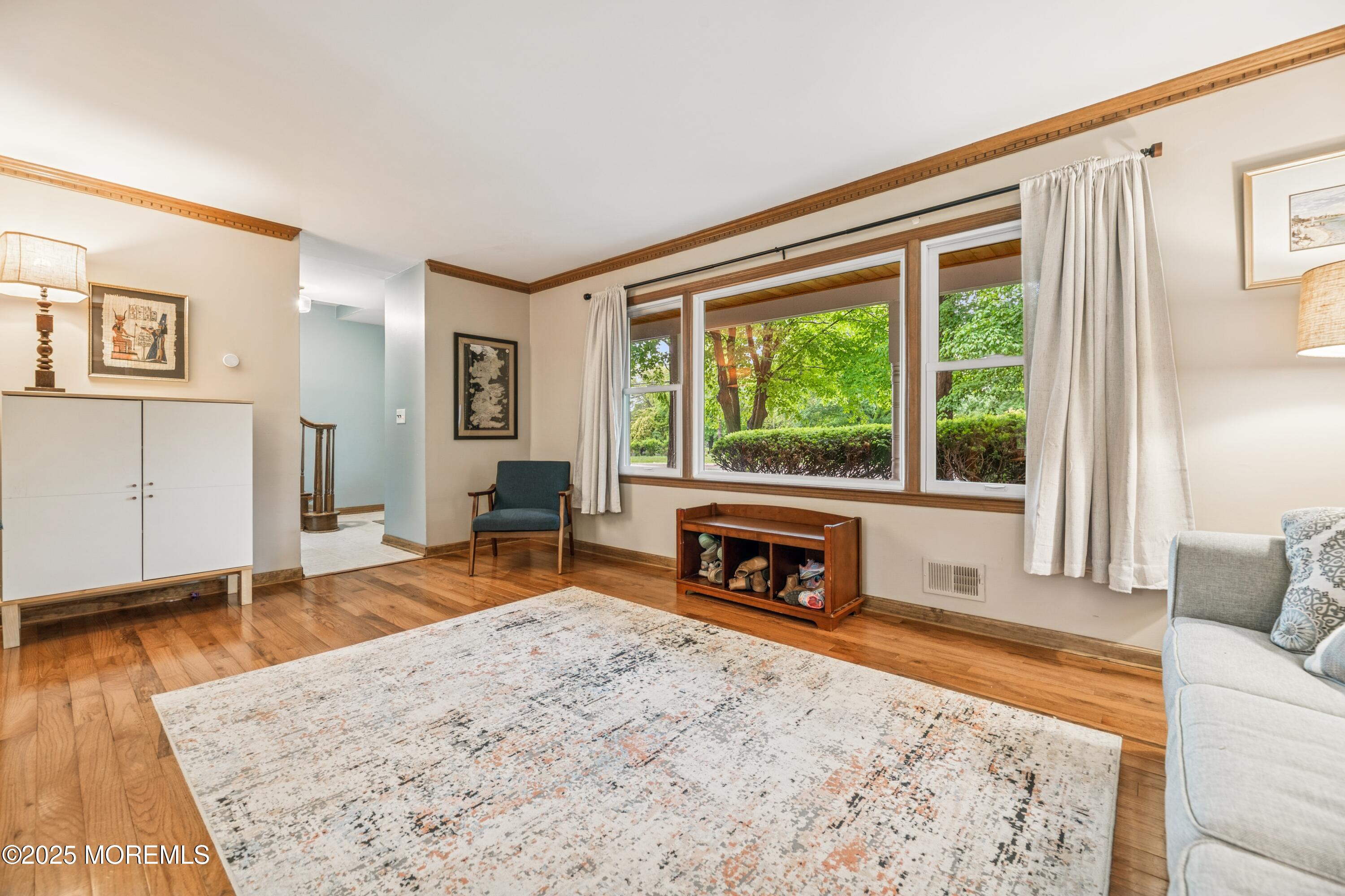 325 Oak Hill Road, Red Bank, NJ, 07701 image 9