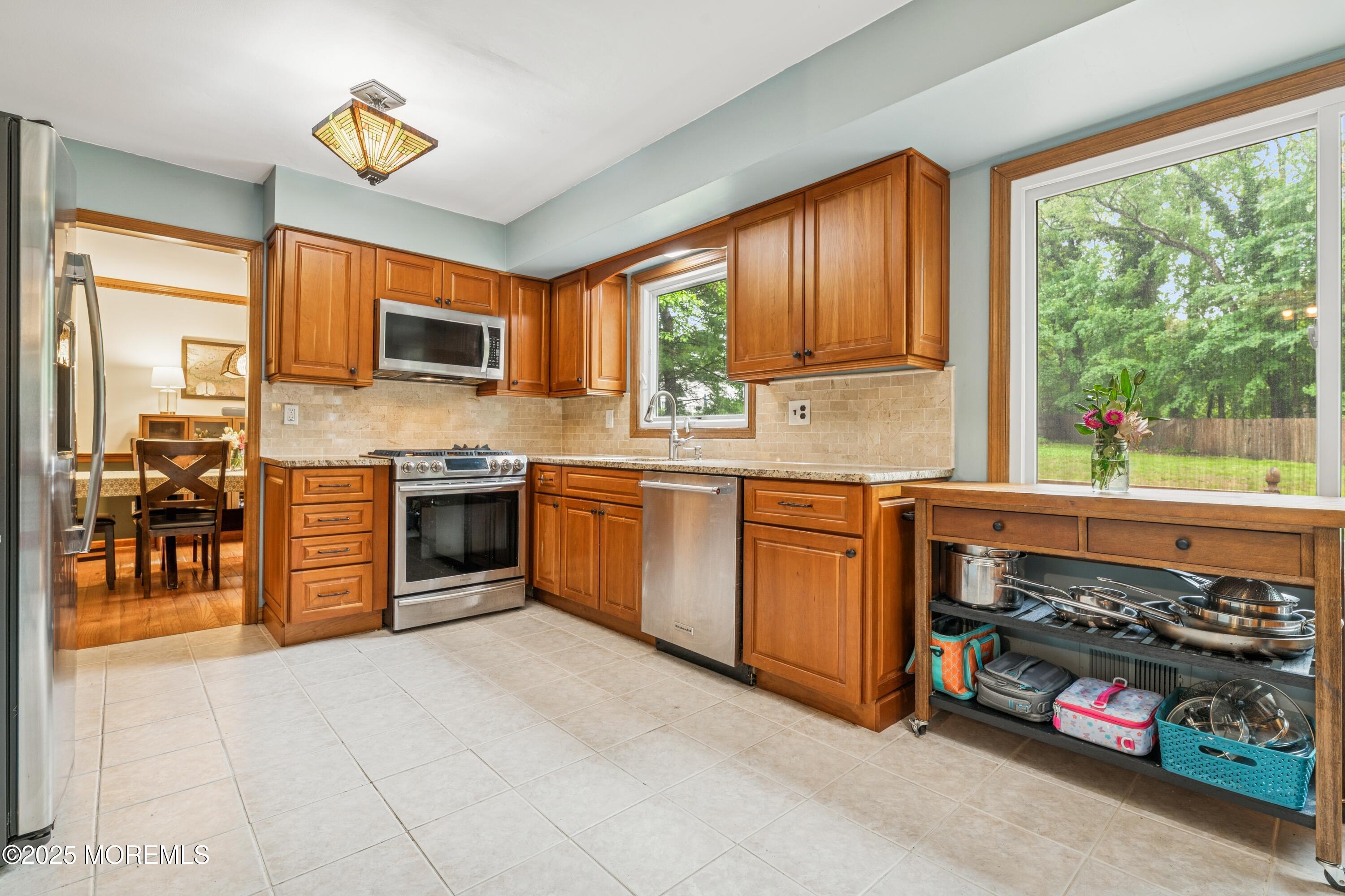 325 Oak Hill Road, Red Bank, NJ, 07701 image 13