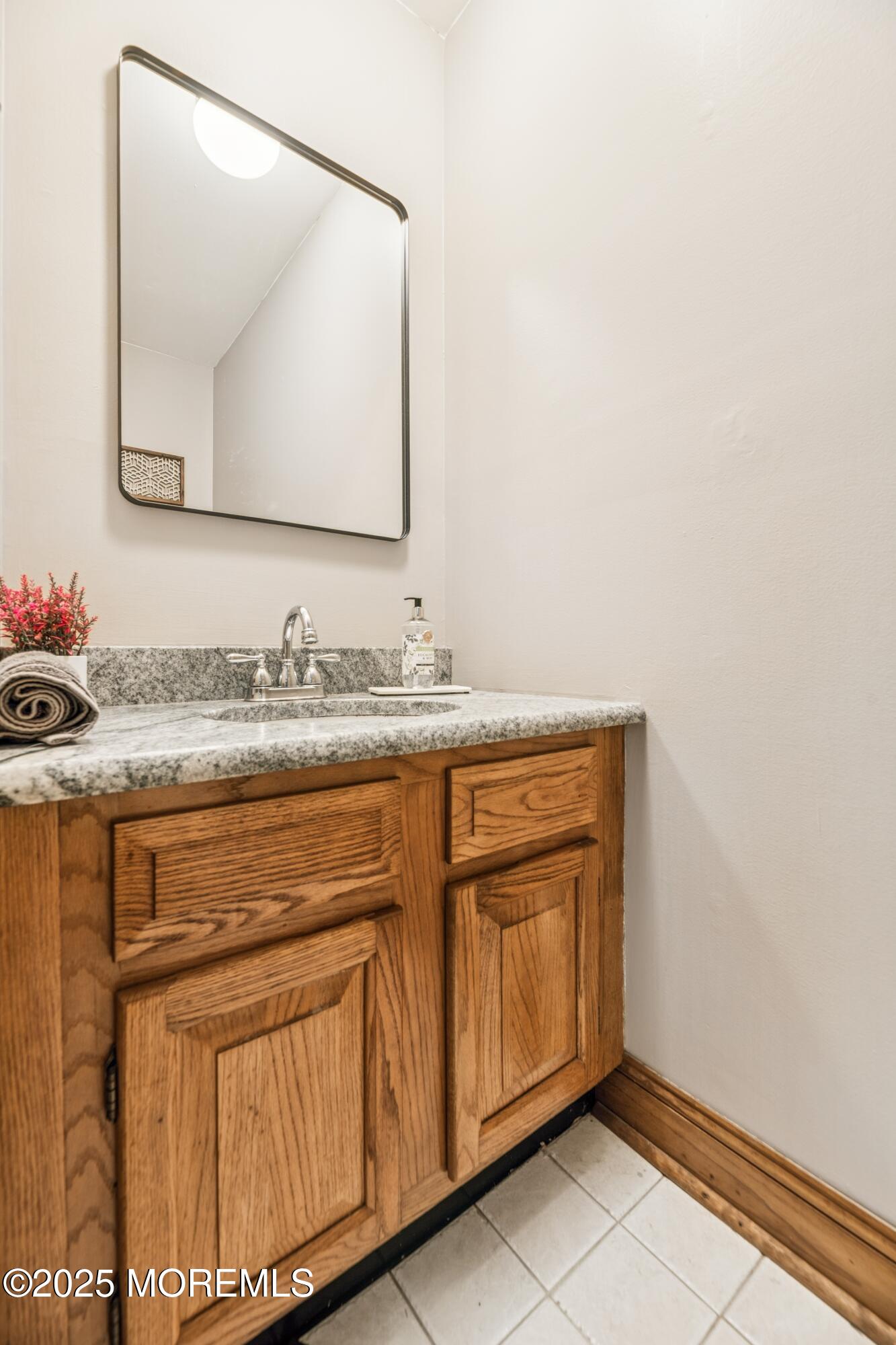 325 Oak Hill Road, Red Bank, NJ, 07701 image 27