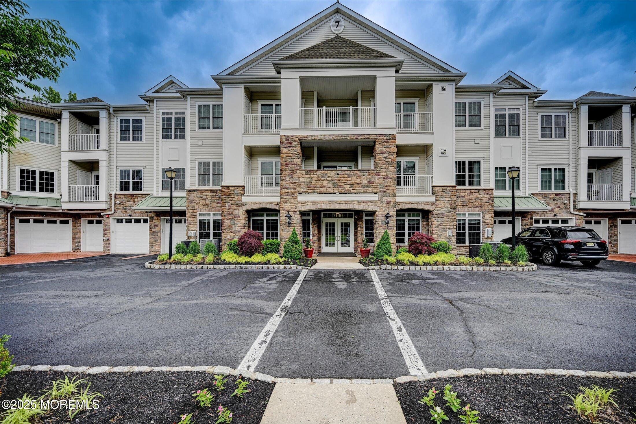 7102 Falston Circle 102, Old Bridge, NJ, 08857