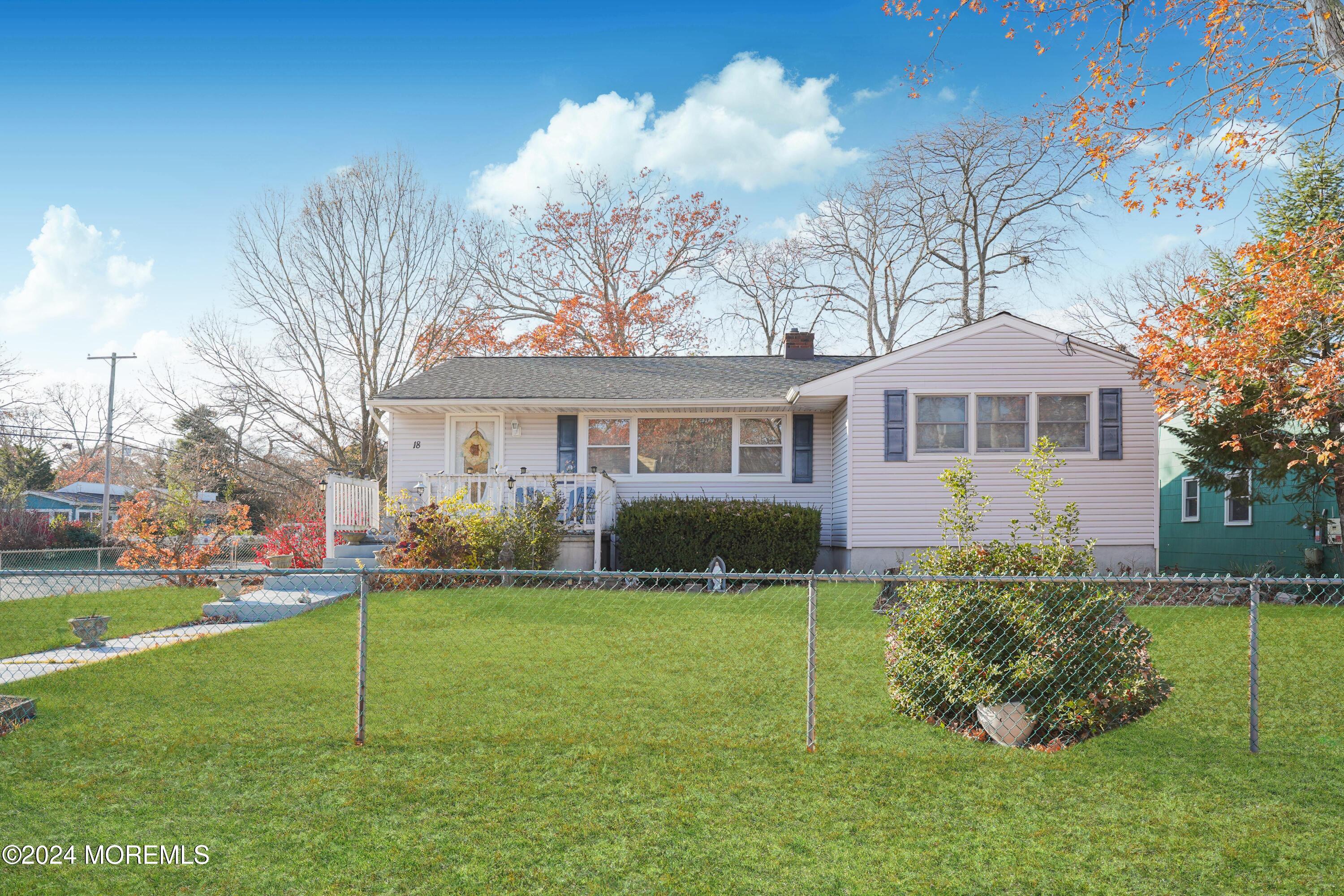 18 Lillie Road, Toms River, NJ, 08753