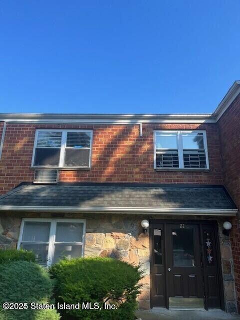 22 Bay Terrace 2e, Staten Island, NY, 10306