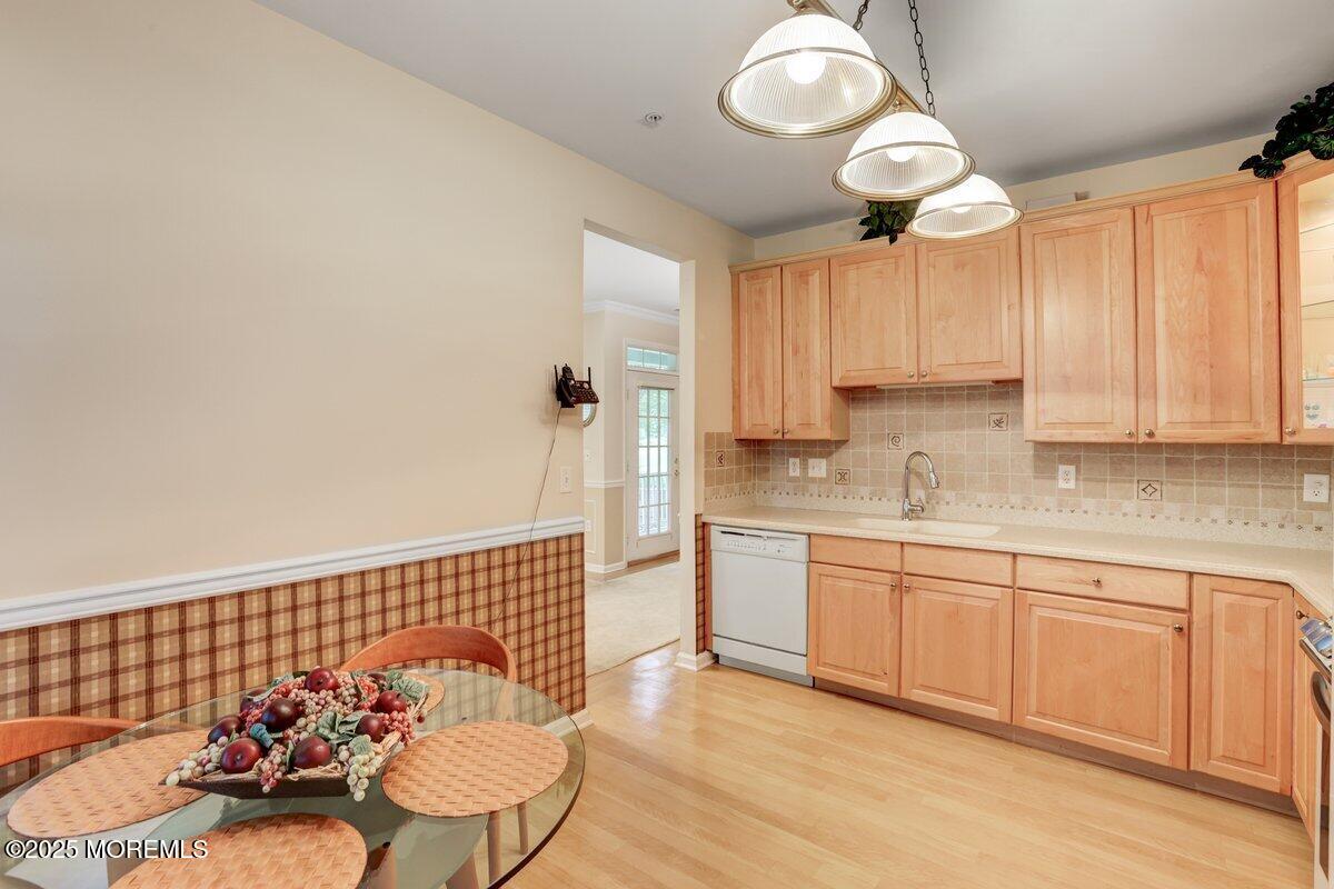 634 St Andrews Place, Manalapan, NJ, 07726 image 14