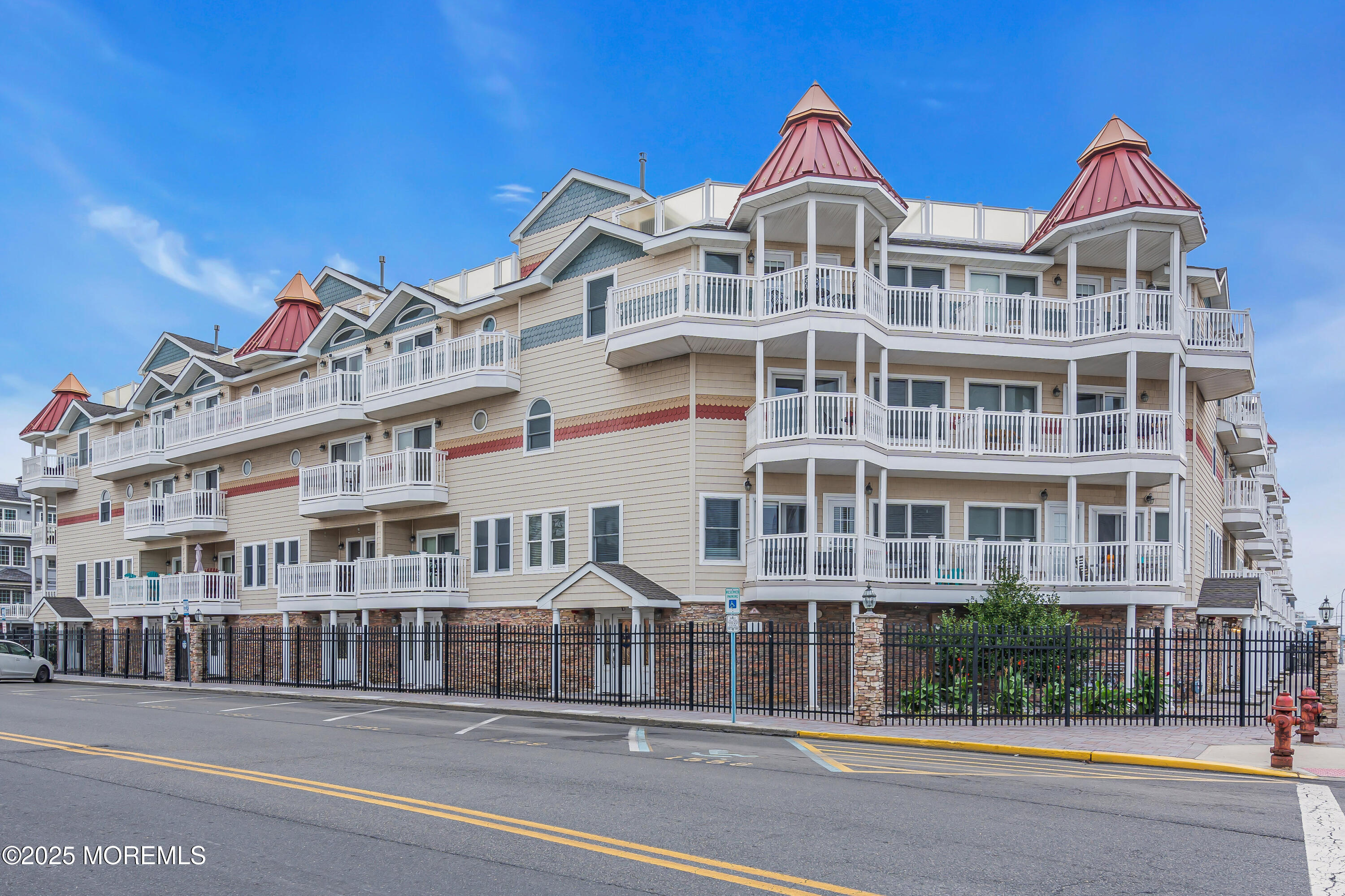 21 Blaine Avenue 10, Seaside Heights, NJ, 08751