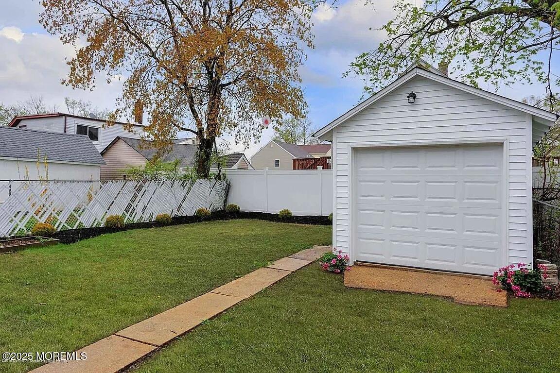 126 Seabreeze Avenue, North Middletown, NJ, 07748