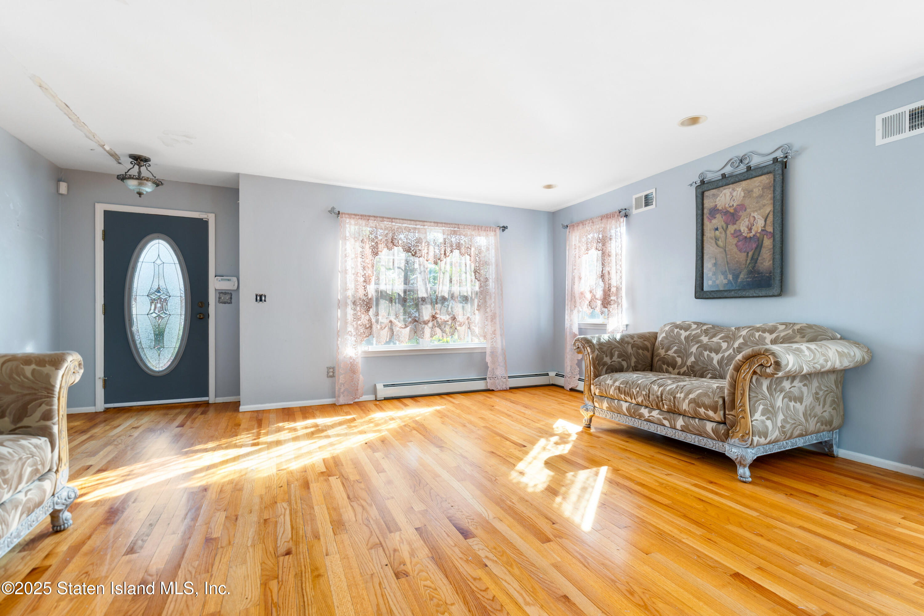 24 Ferguson Court, Staten Island, NY, 10307