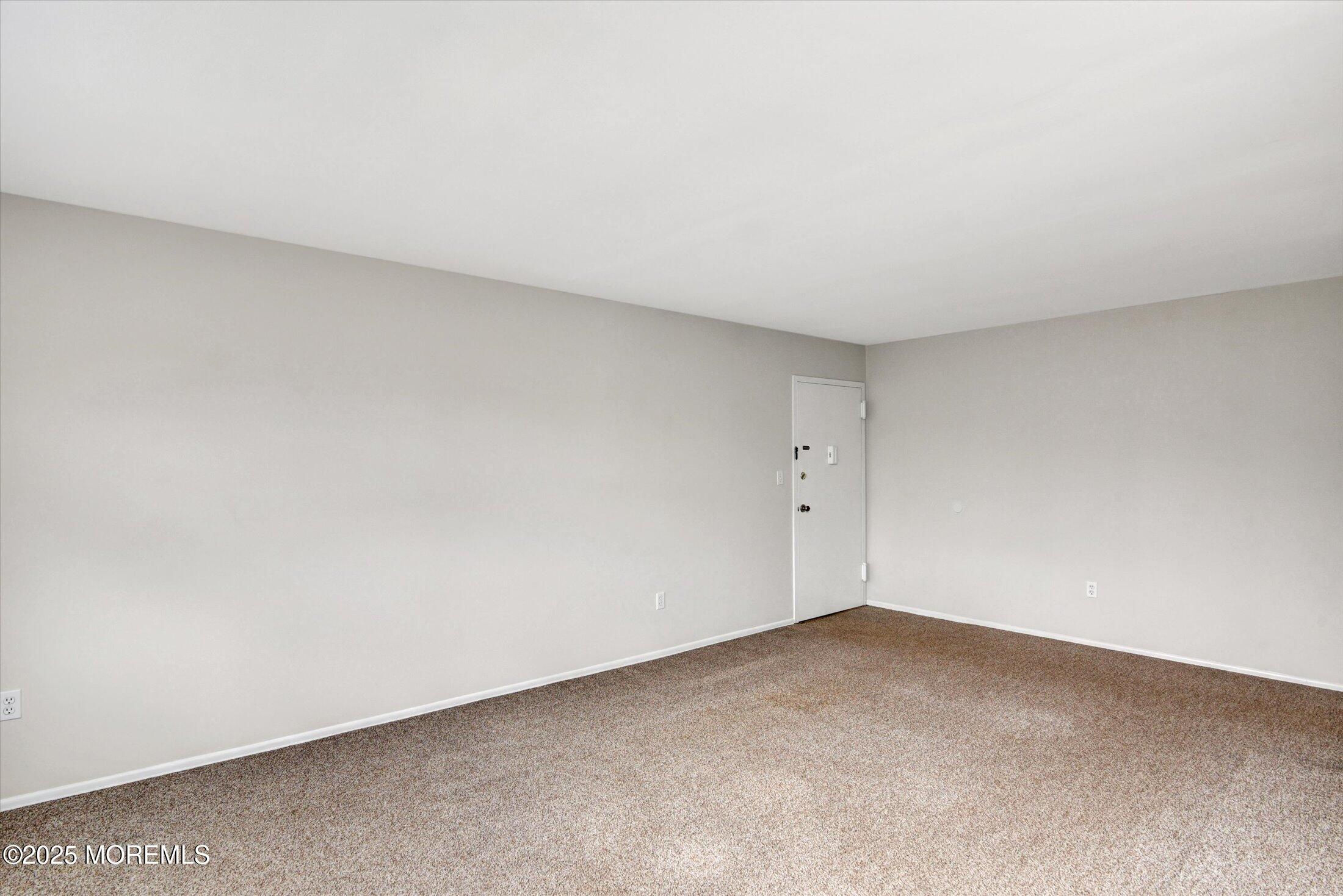 43 Manchester Court F, Freehold, NJ, 07728