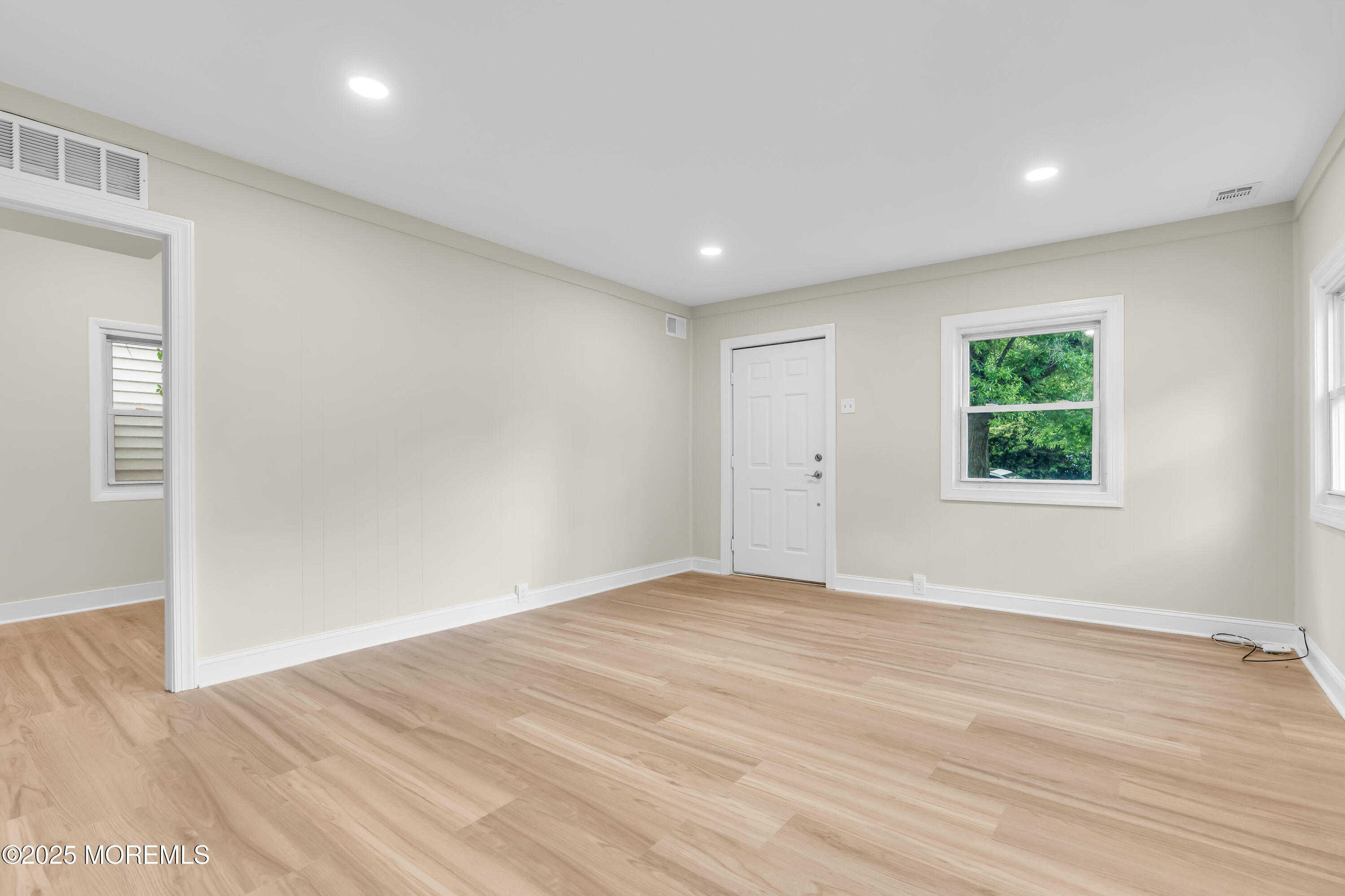 211 Shore Boulevard, Keansburg, NJ, 07734 image 12