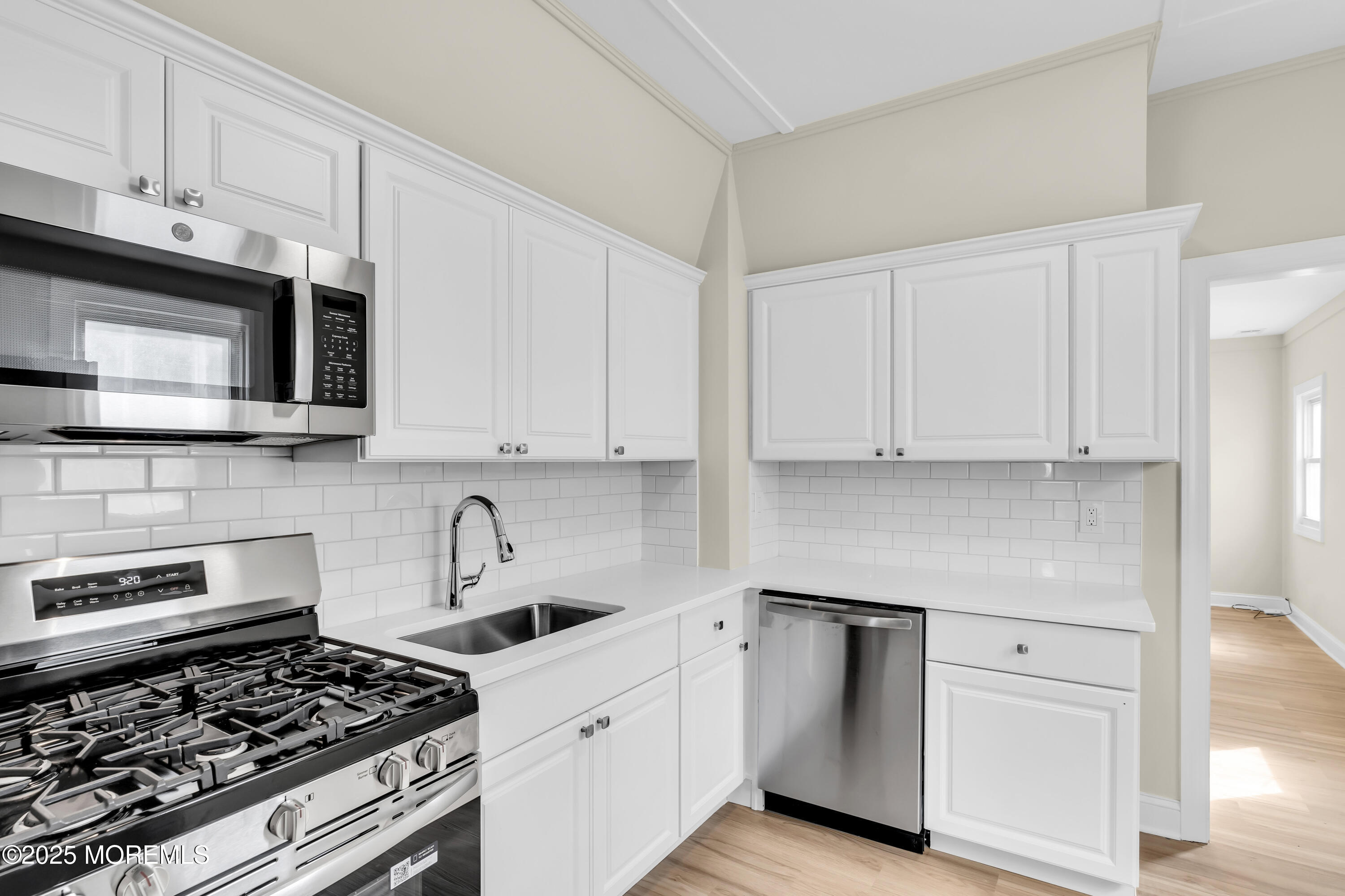 211 Shore Boulevard, Keansburg, NJ, 07734 image 17