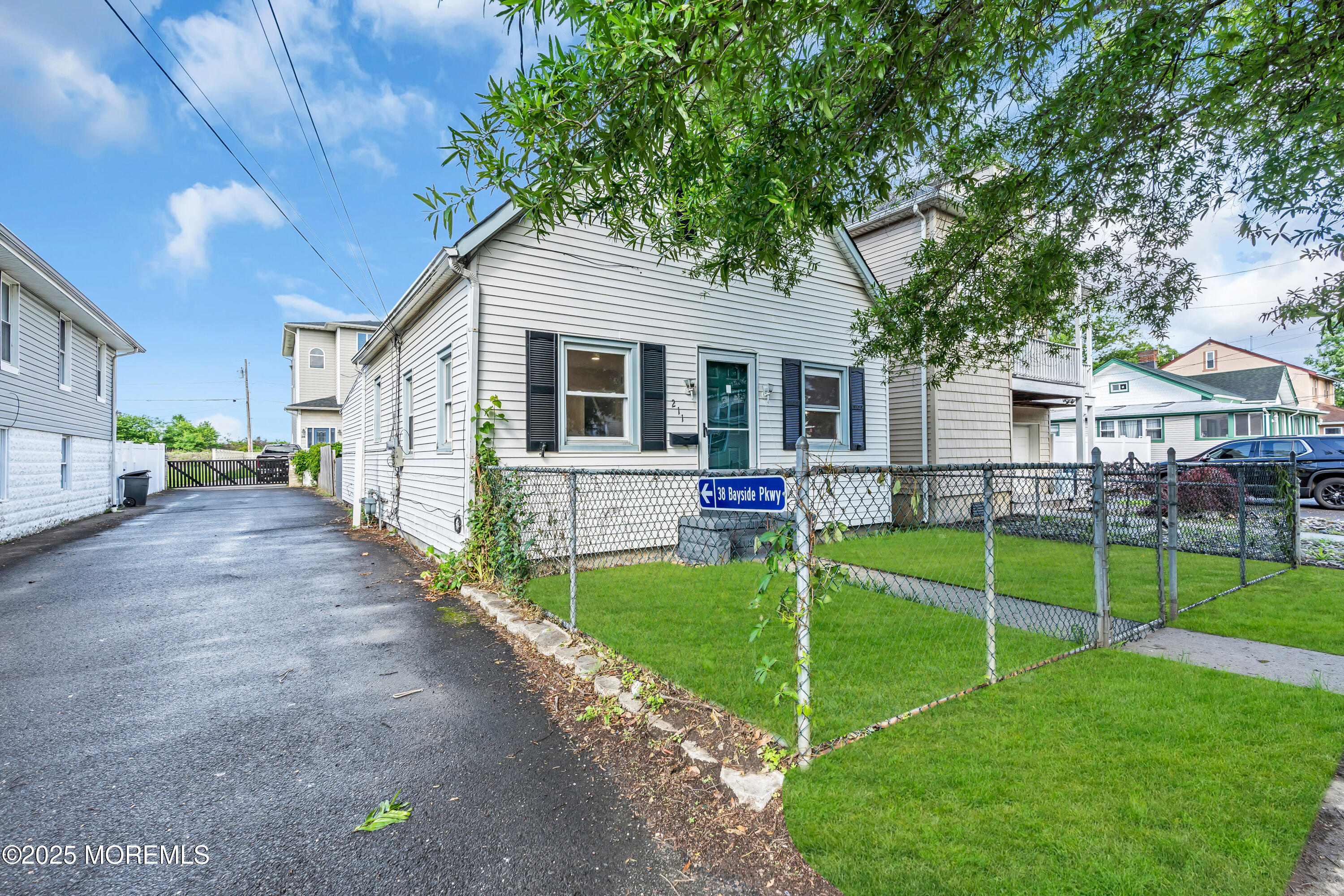 211 Shore Boulevard, Keansburg, NJ, 07734