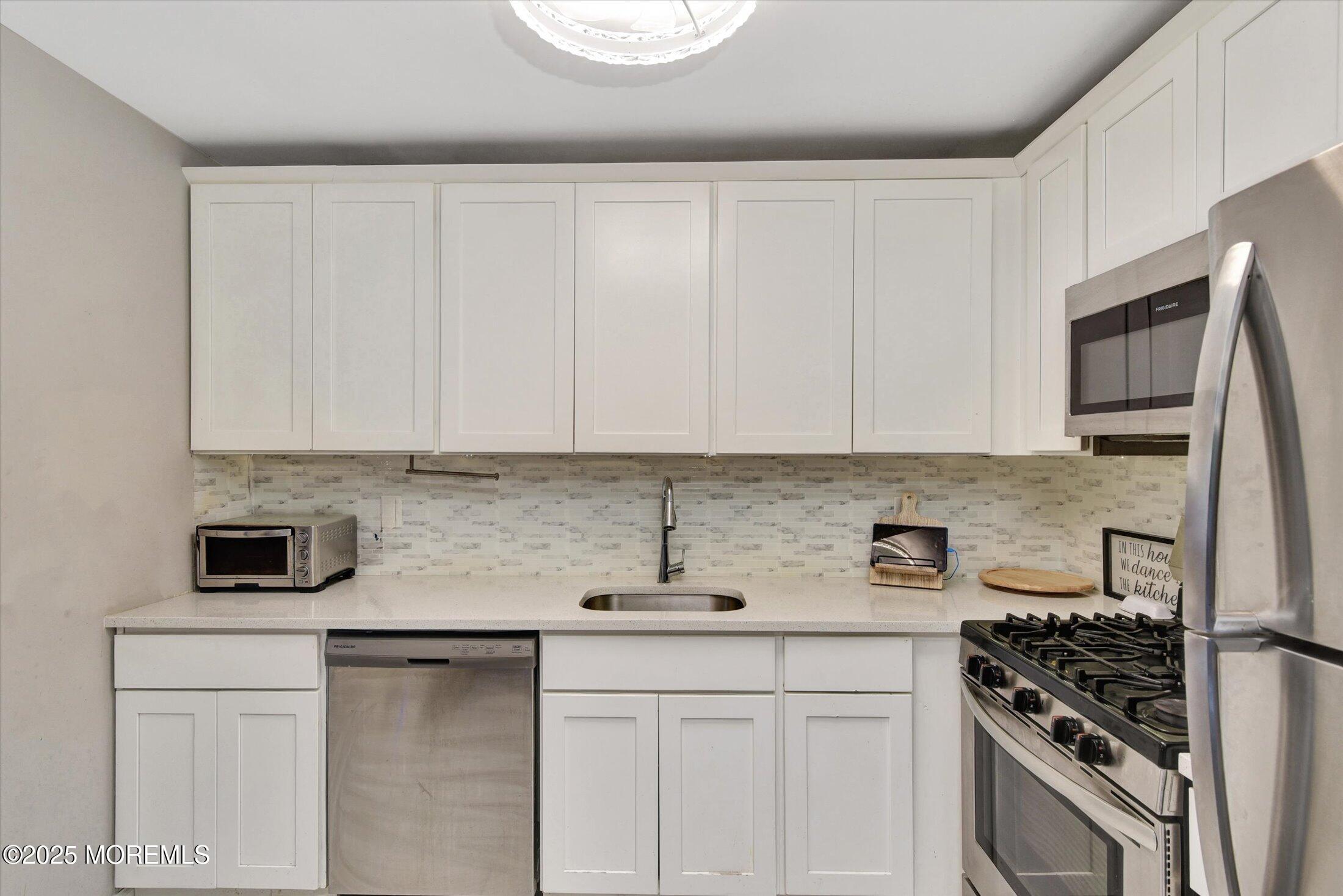 505 Begonia Court, Jackson, NJ, 08527 image 20