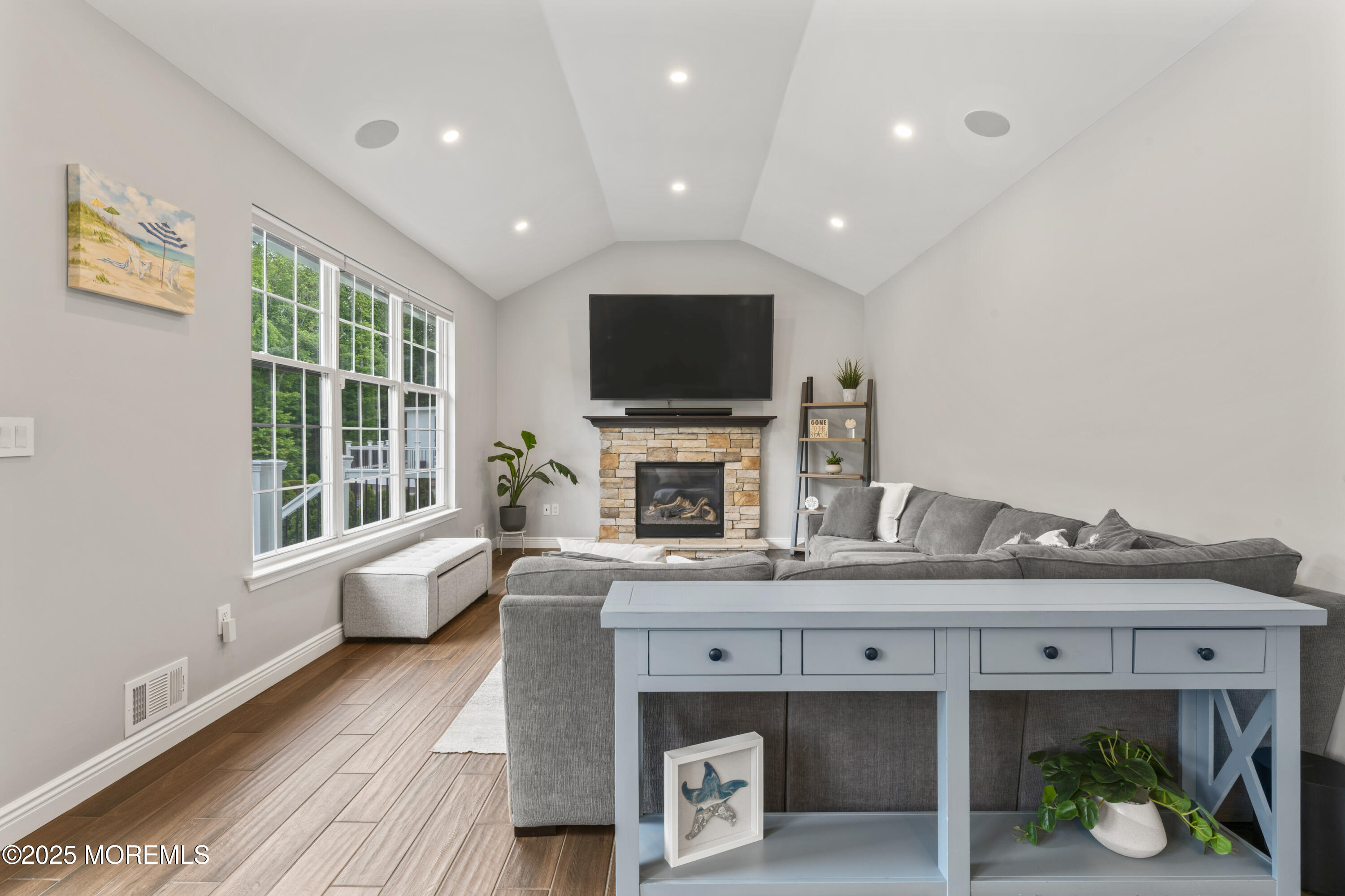 16 Wildflower Court, Manalapan, NJ, 07726 image 32