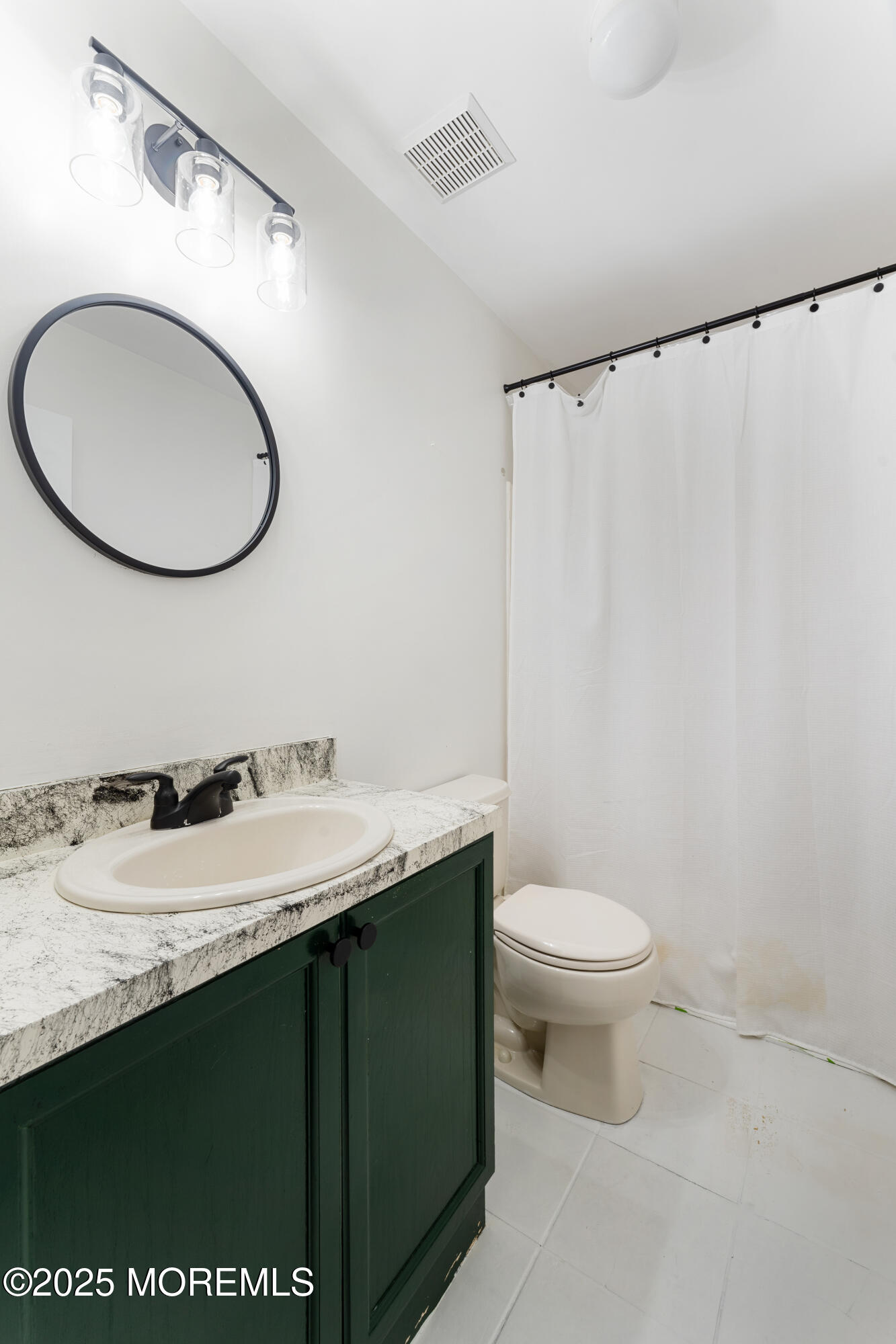117 Liverpool Court, Lakewood, NJ, 08701 image 35