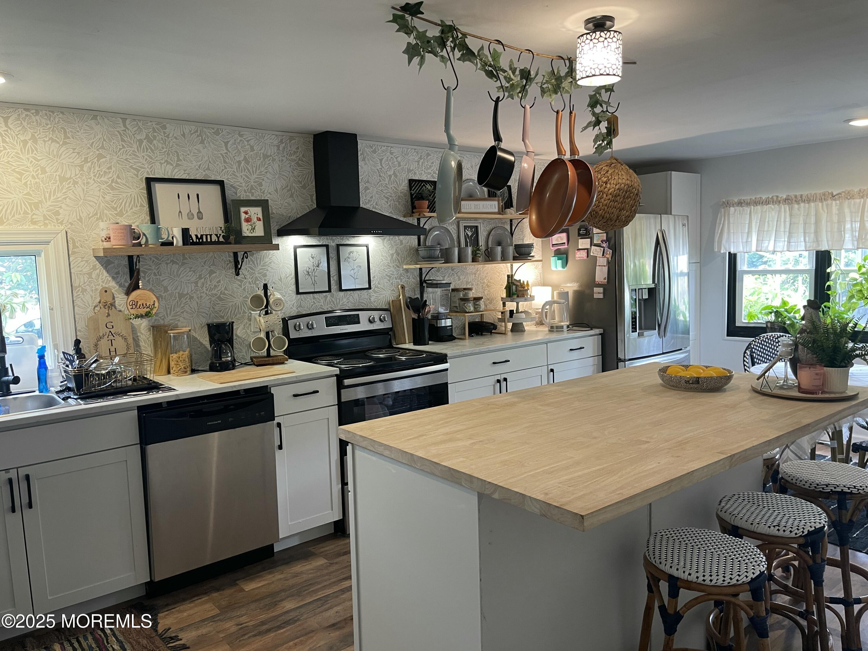 45 Cathy Court, Jackson, NJ, 08527