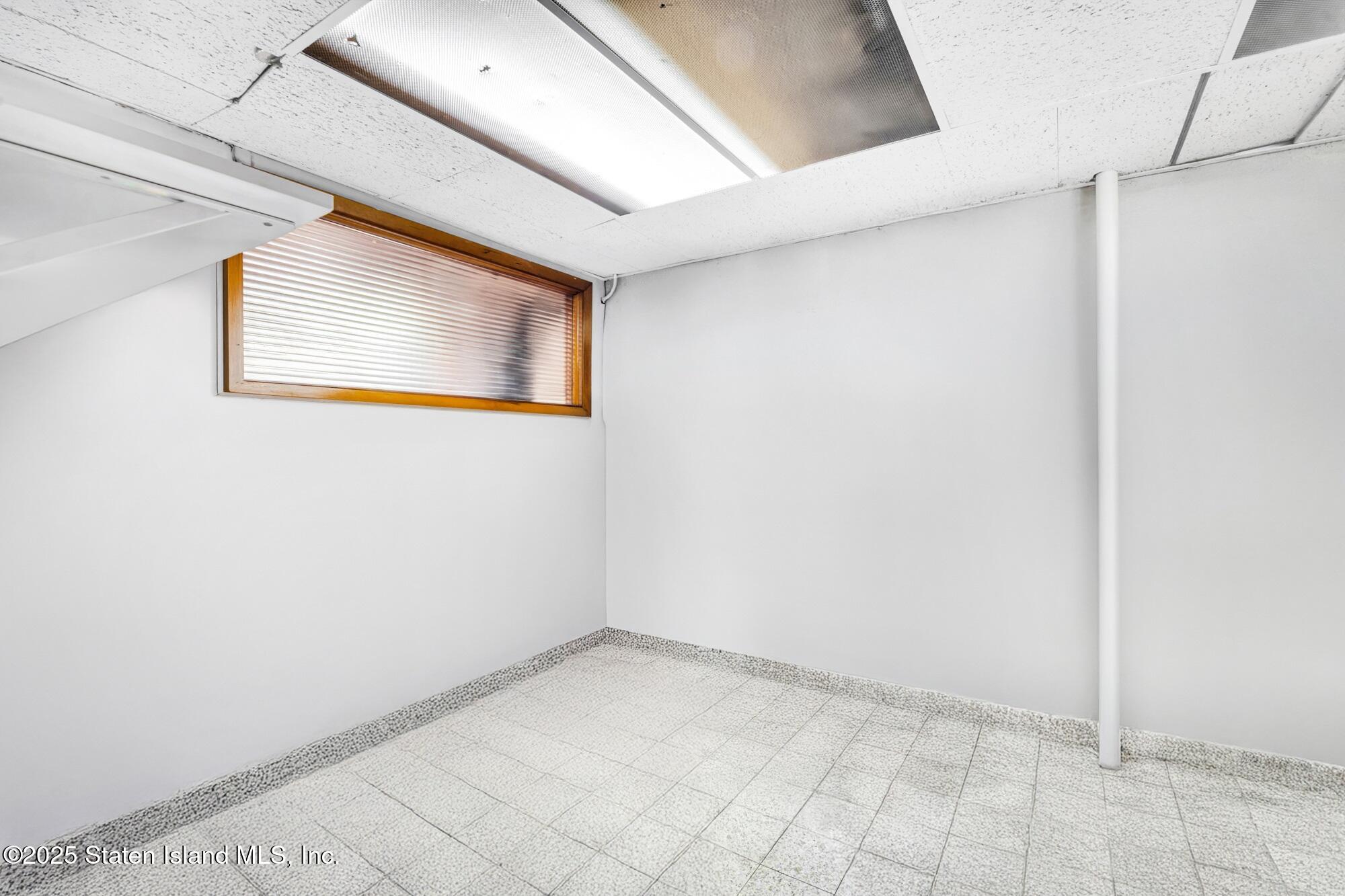 2 Livingston Court, Staten Island, NY, 10310 image 8