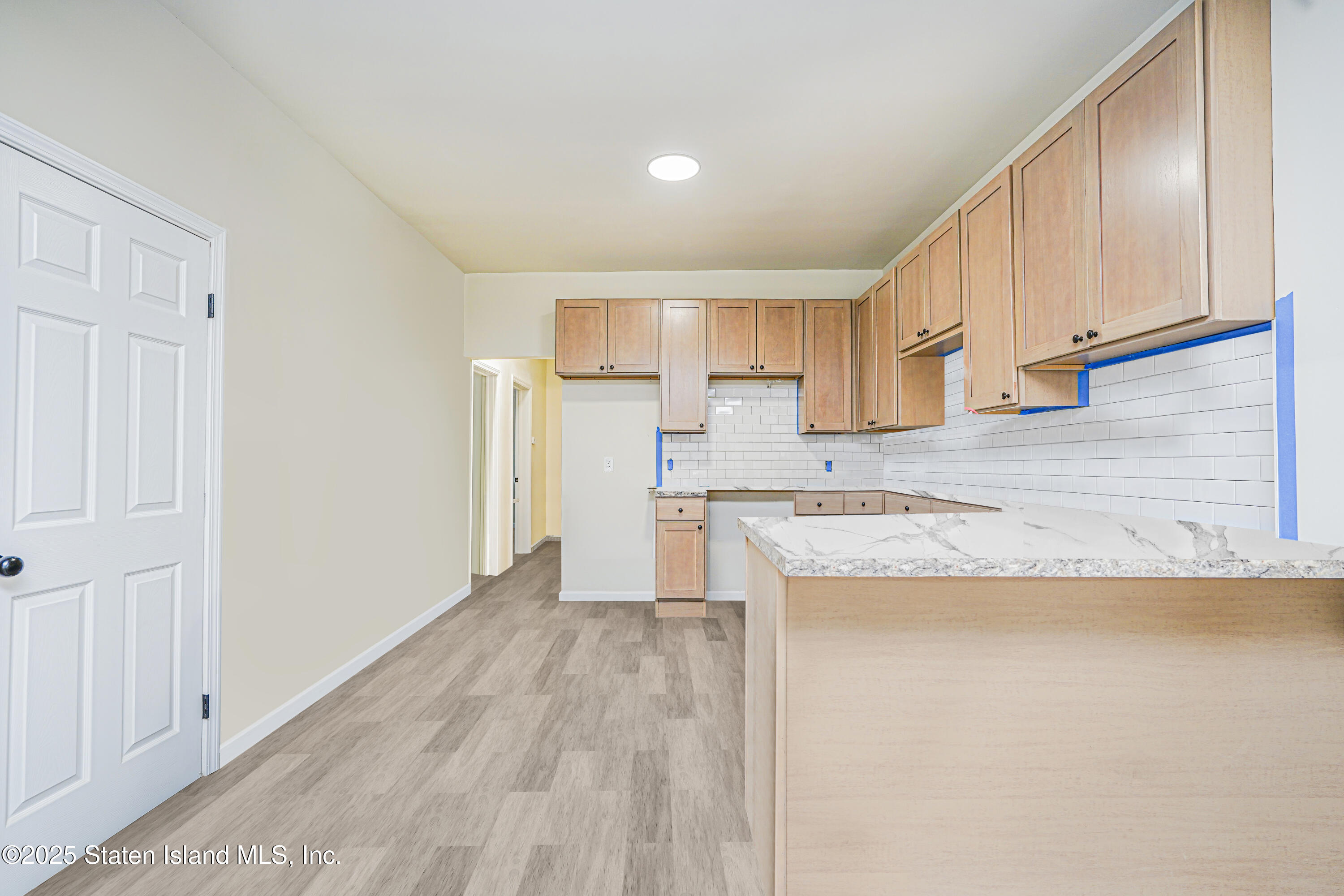 208 Port Richmond Avenue, Staten Island, NY, 10302 image 9