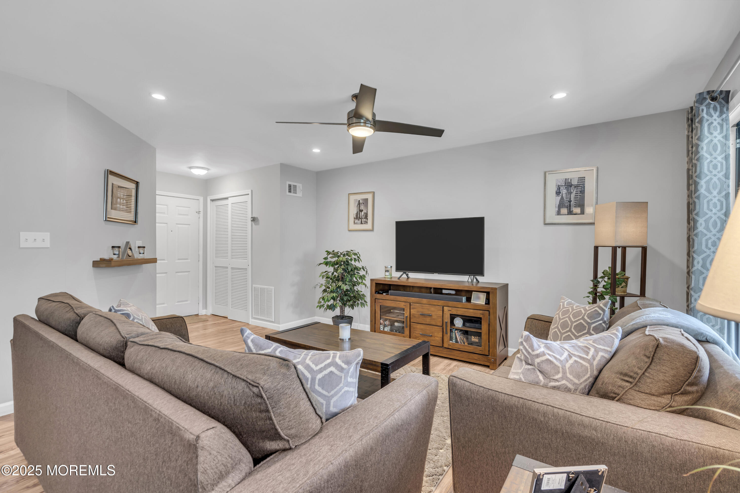568 Applewood Court, Howell, NJ, 07731 image 6